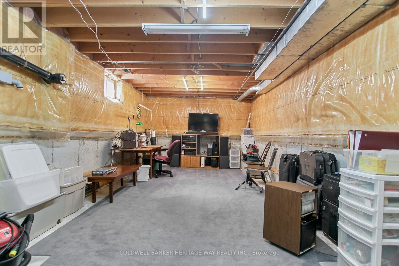 265 Julie Anne Crescent, Mississippi Mills, Ontario  K7C 4M5 - Photo 25 - X12999894