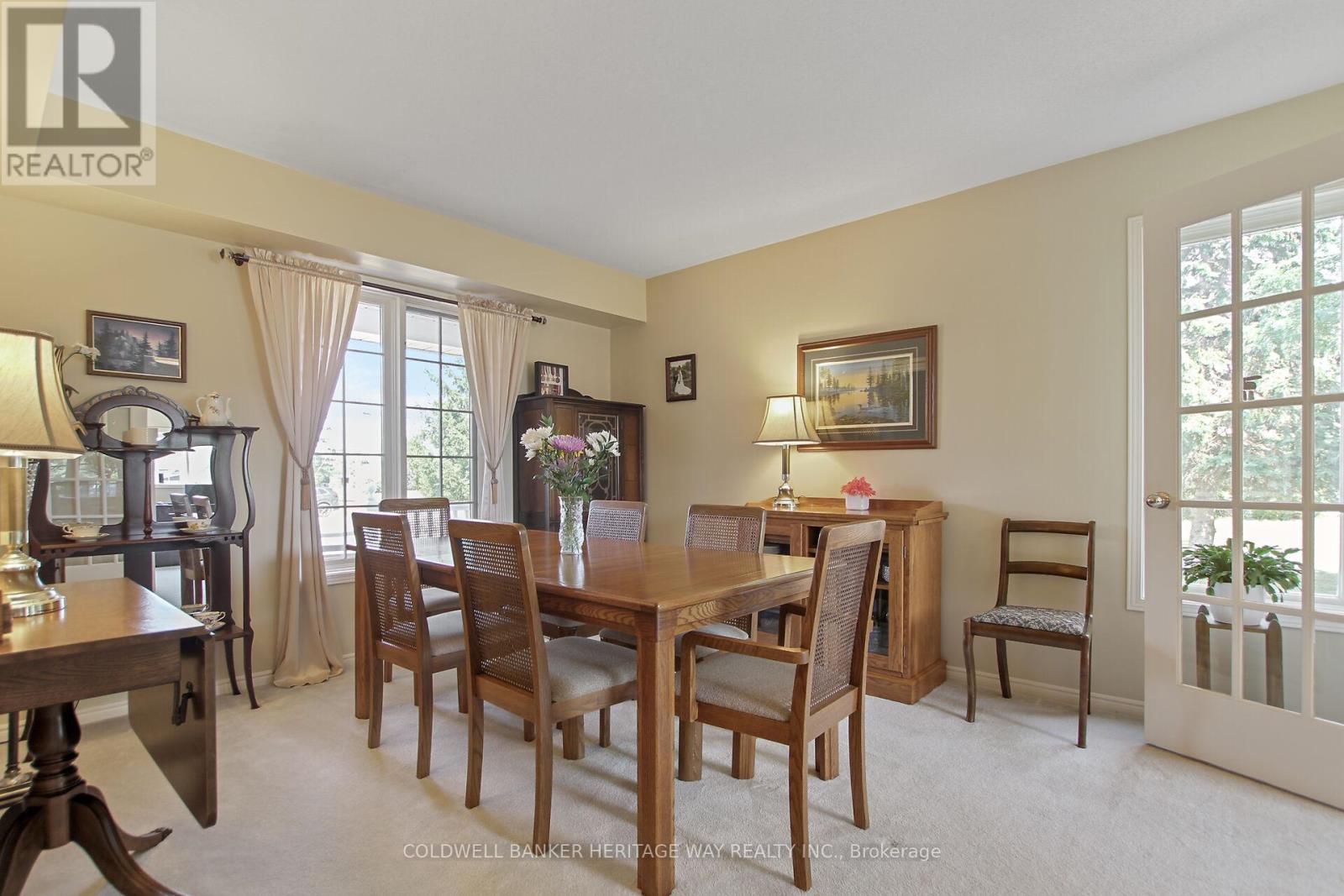 265 Julie Anne Crescent, Mississippi Mills, Ontario  K7C 4M5 - Photo 5 - X12999894