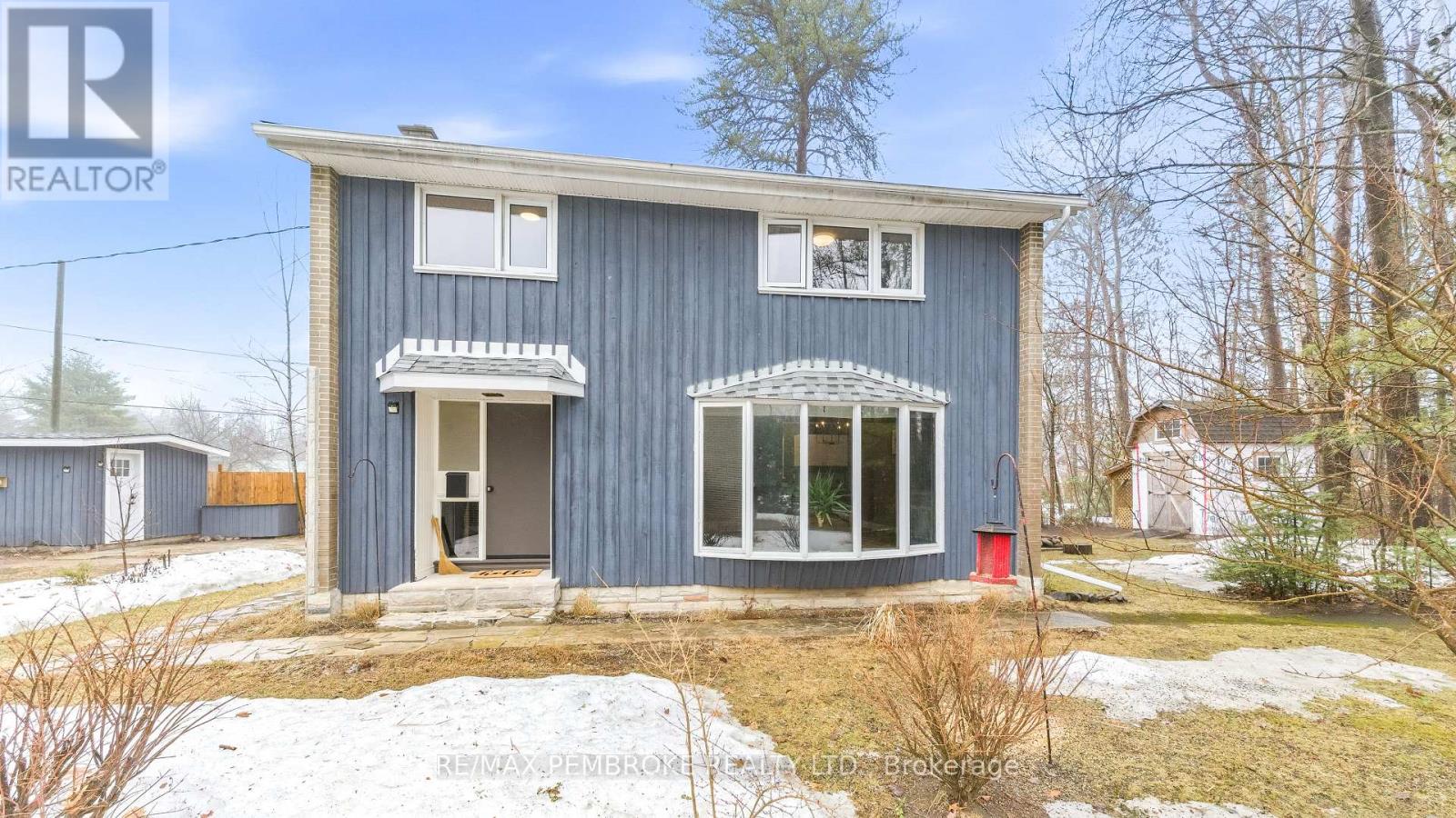 98 Birch Street, Deep River, Ontario  K0J 1P0 - Photo 1 - X12999888