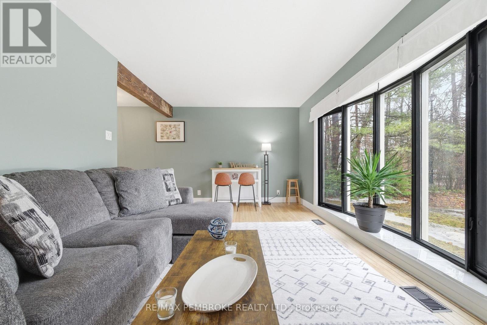 98 Birch Street, Deep River, Ontario  K0J 1P0 - Photo 16 - X12999888