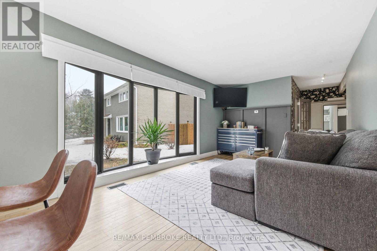 98 Birch Street, Deep River, Ontario  K0J 1P0 - Photo 19 - X12999888