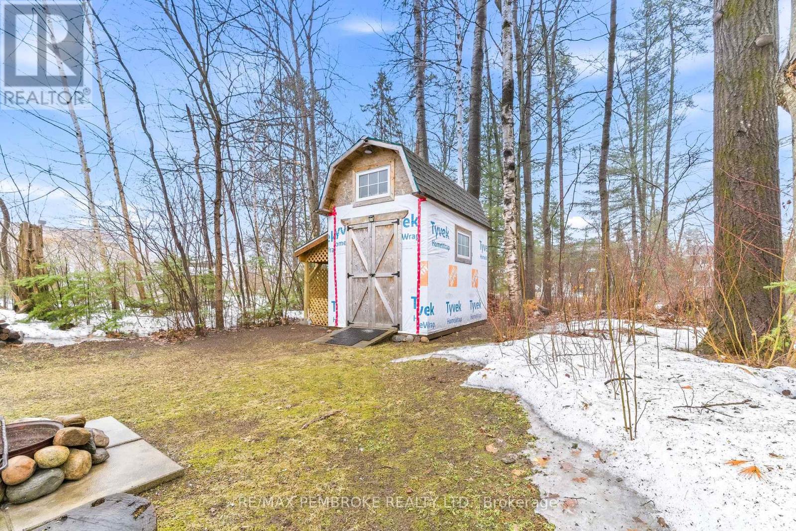 98 Birch Street, Deep River, Ontario  K0J 1P0 - Photo 41 - X12999888