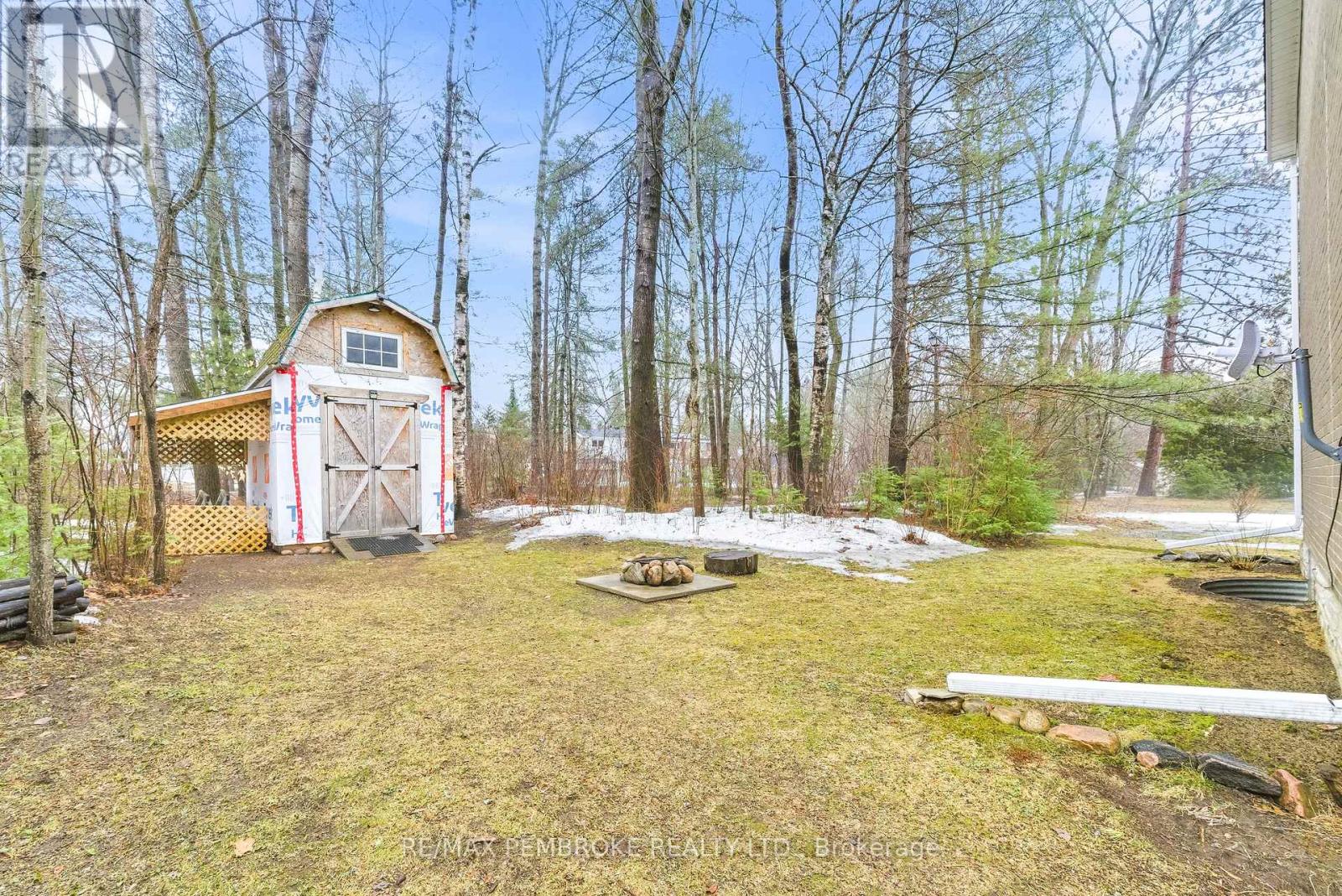 98 Birch Street, Deep River, Ontario  K0J 1P0 - Photo 7 - X12999888