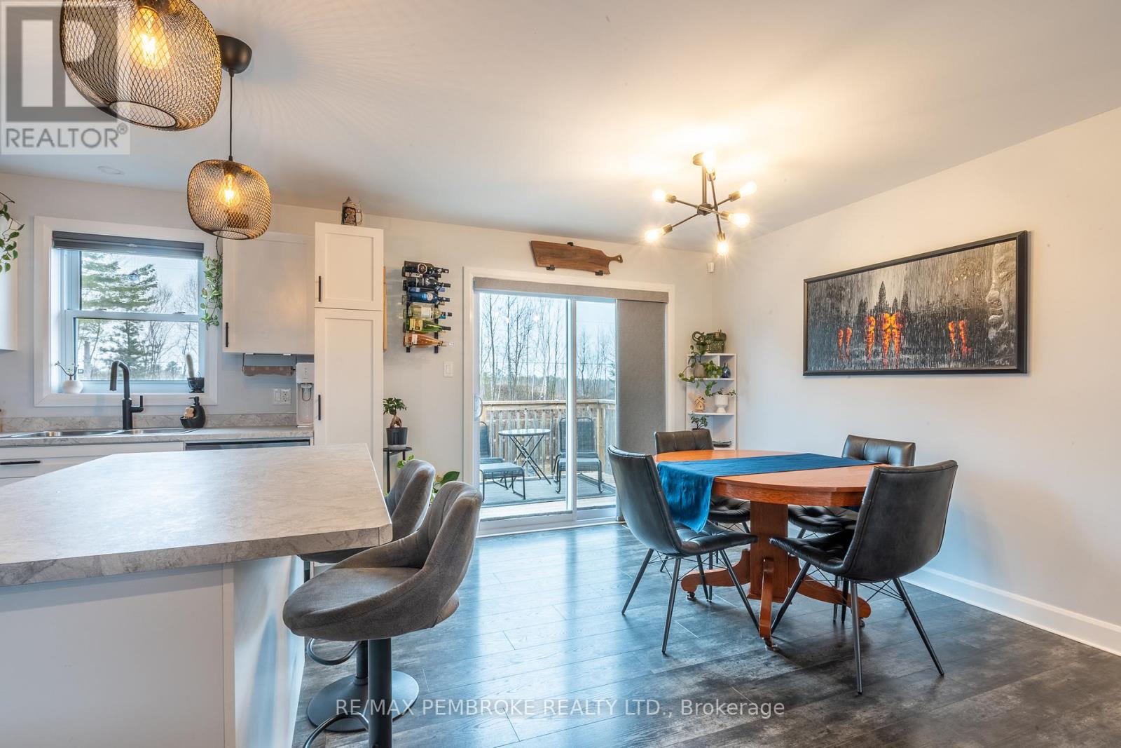 24 Terrance Drive, Petawawa, Ontario  K8H 0H3 - Photo 19 - X12999900