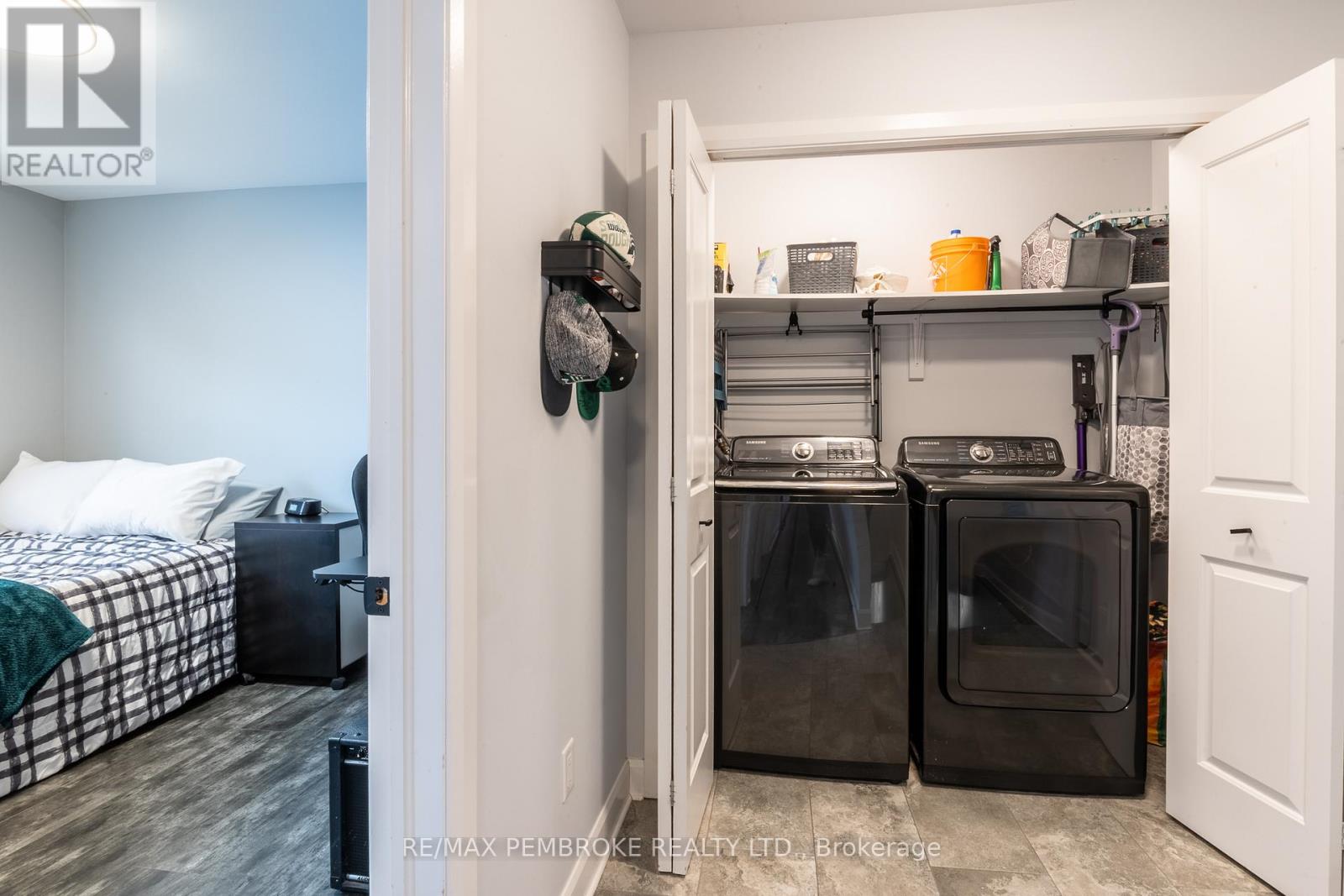 24 Terrance Drive, Petawawa, Ontario  K8H 0H3 - Photo 30 - X12999900