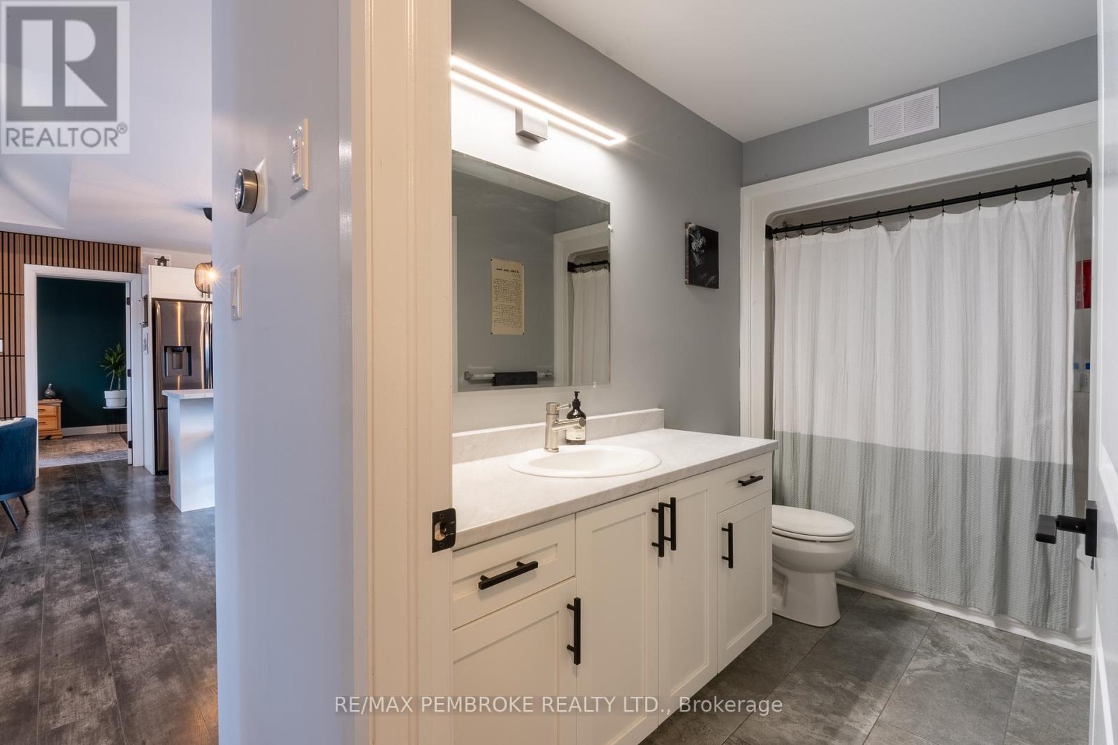 24 Terrance Drive, Petawawa, Ontario  K8H 0H3 - Photo 33 - X12999900