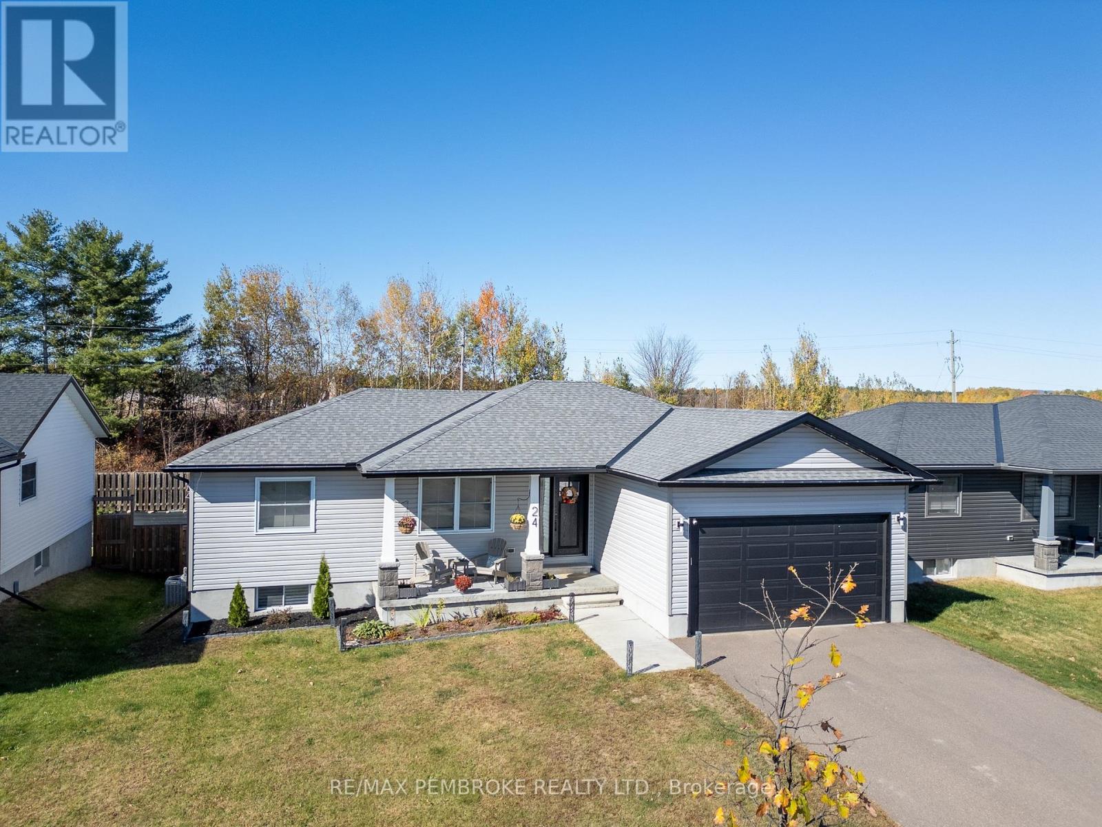 24 Terrance Drive, Petawawa, Ontario  K8H 0H3 - Photo 47 - X12999900