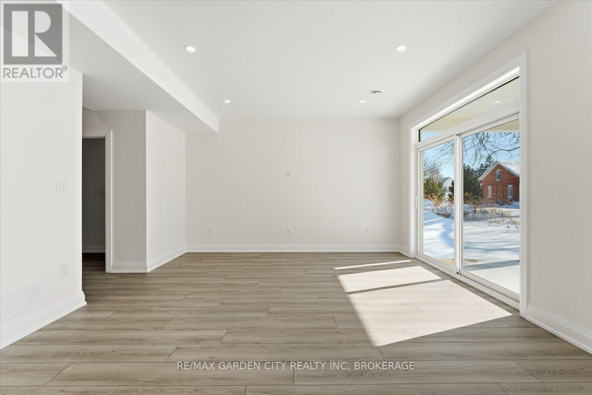 3693 Elm Street, Fort Erie, Ontario  L0S 1N0 - Photo 10 - X12999896