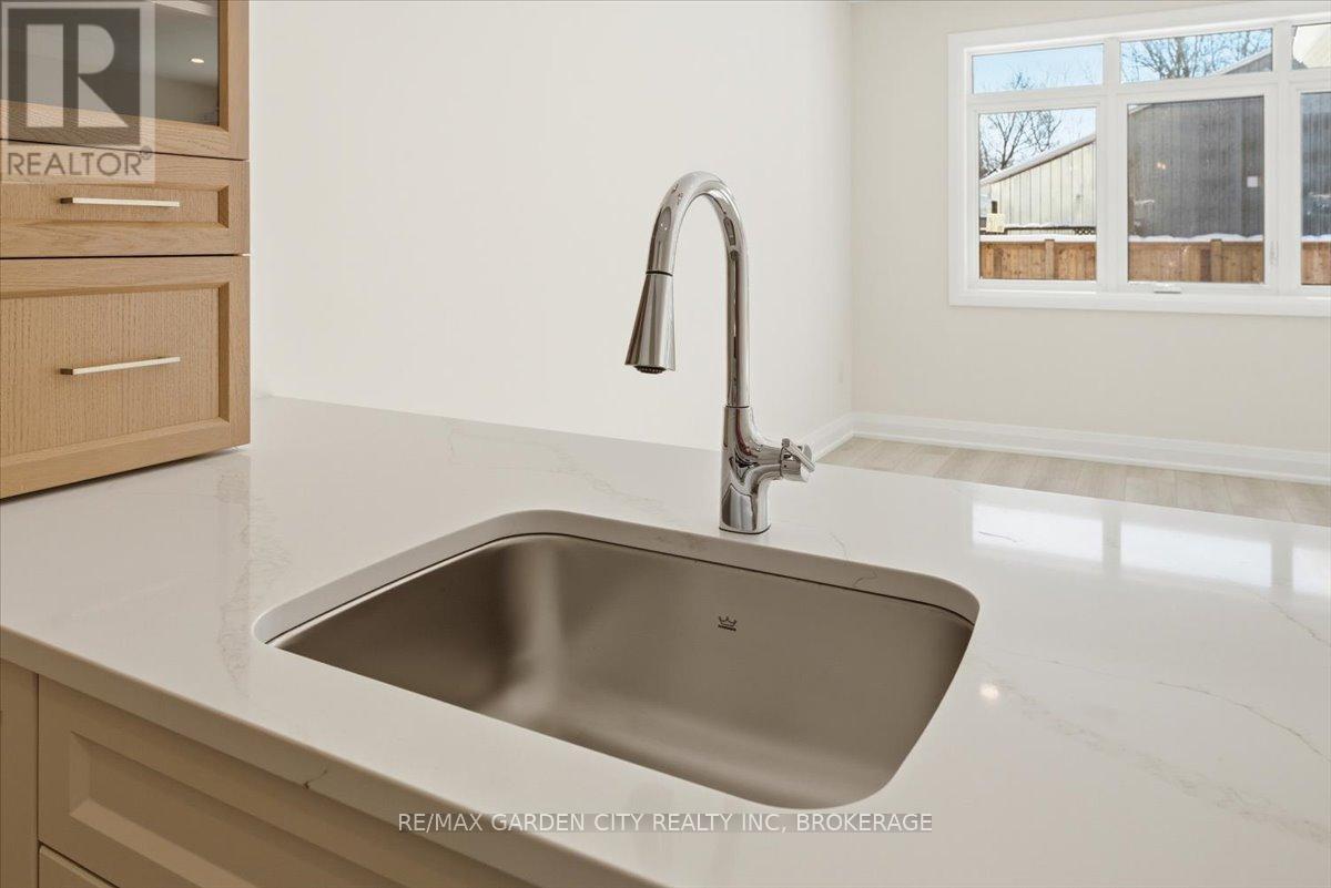 3689 Elm Street, Fort Erie, Ontario  L0S 1N0 - Photo 23 - X12999910