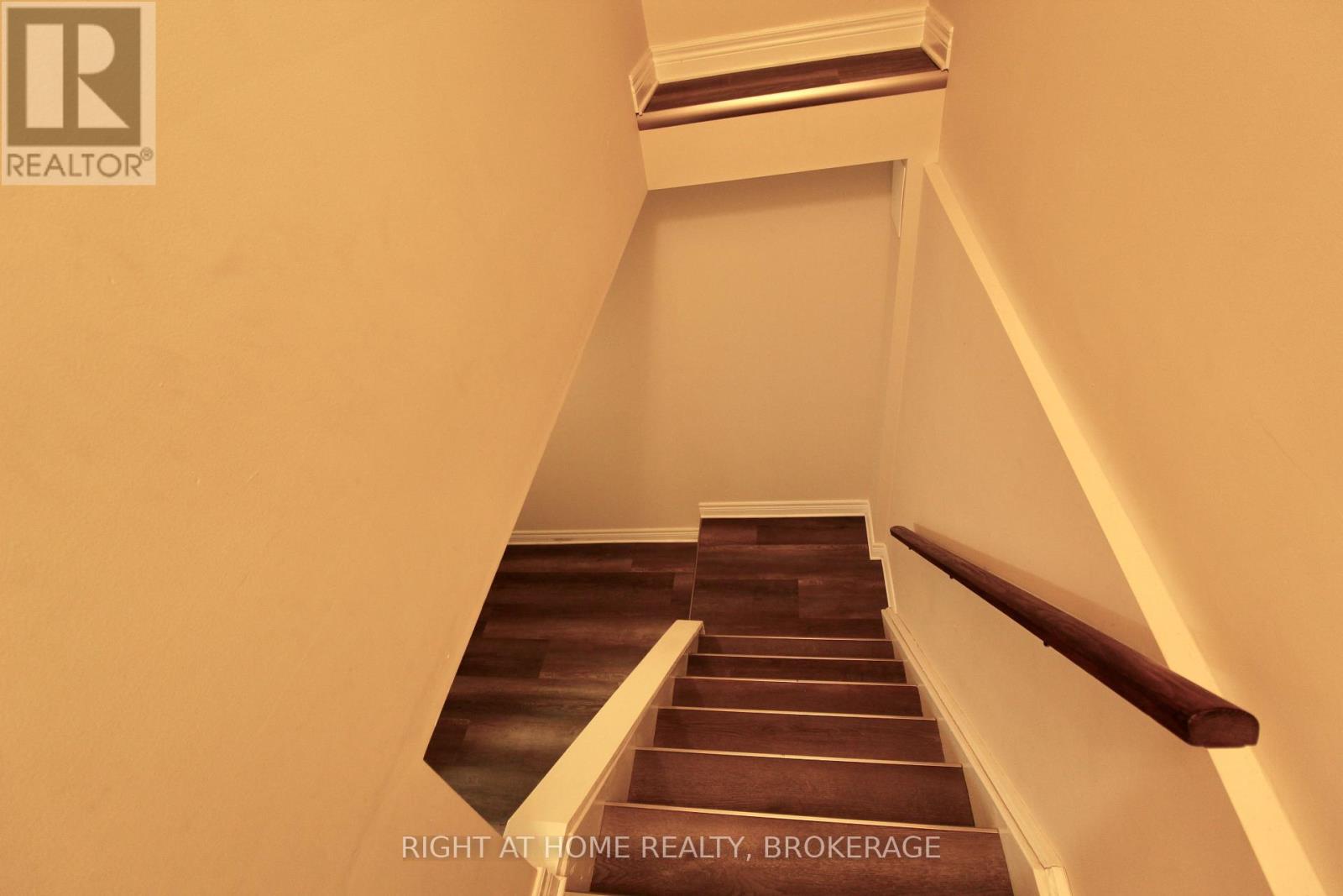 12 Lorne Avenue, Grimsby, Ontario  L3M 2H5 - Photo 17 - X12999924