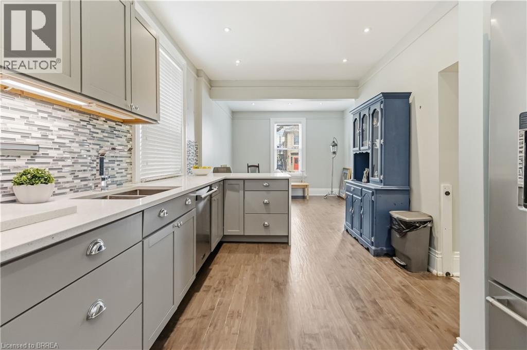 200 Brant Avenue, Brantford, Ontario  N3T 3H9 - Photo 11 - 40819701