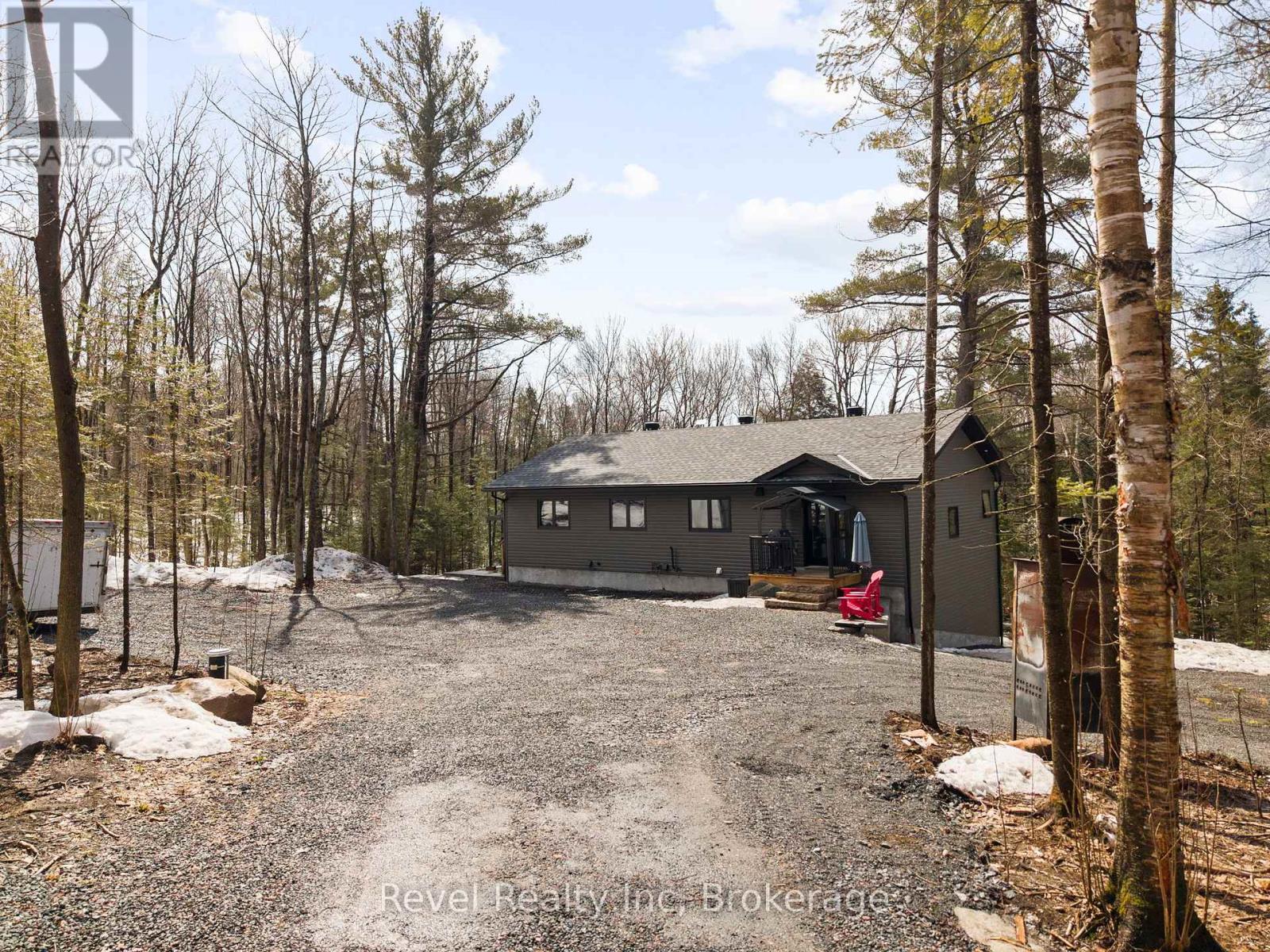 84 Woods Road, Carling, Ontario  P0G 1G0 - Photo 1 - X12999830