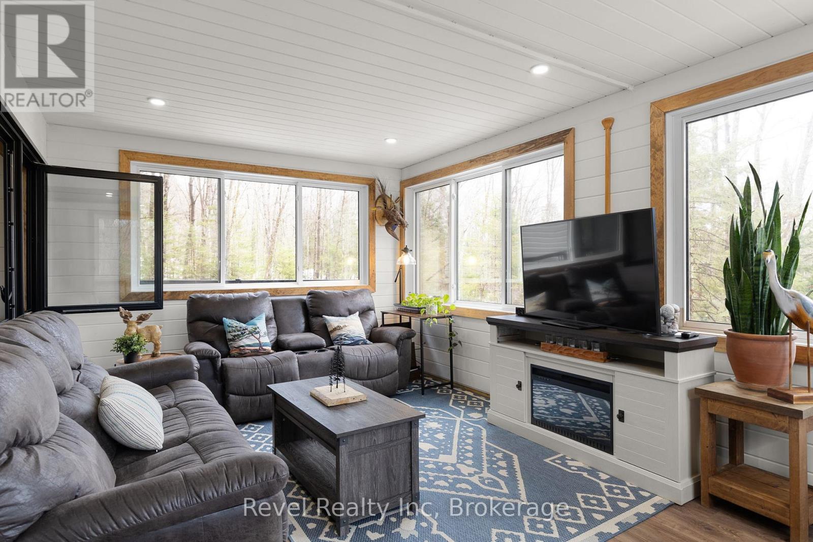 84 Woods Road, Carling, Ontario  P0G 1G0 - Photo 13 - X12999830