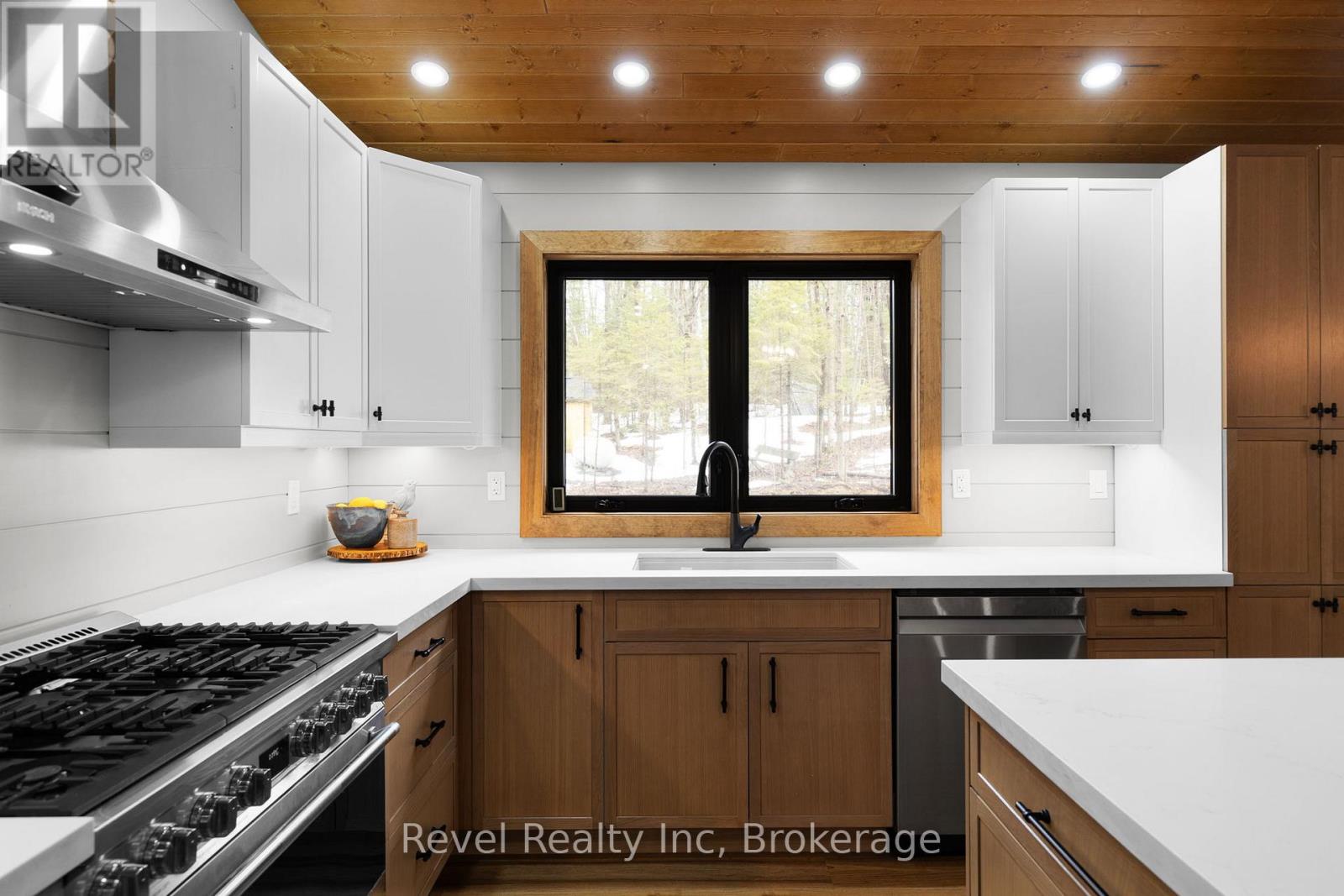 84 Woods Road, Carling, Ontario  P0G 1G0 - Photo 7 - X12999830