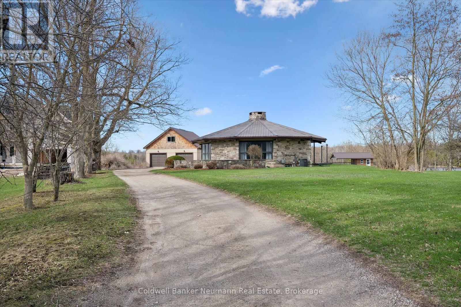 26 Old Brock Road, Puslinch, Ontario  N0B 2J0 - Photo 2 - X12999934