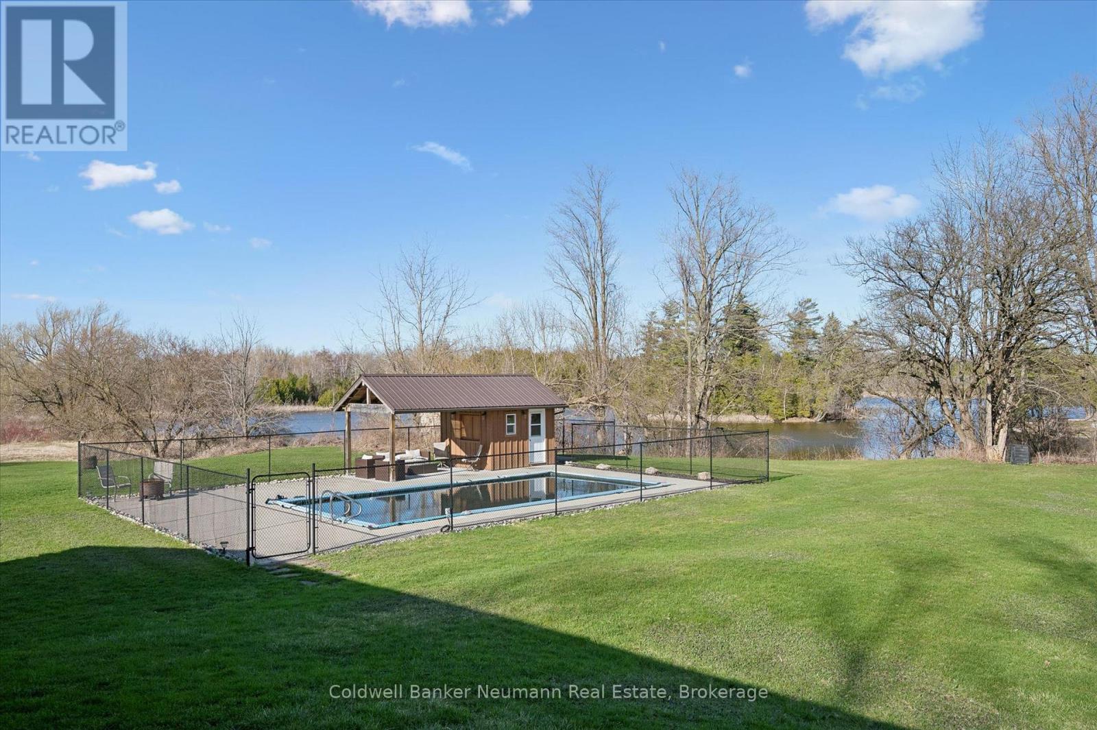 26 Old Brock Road, Puslinch, Ontario  N0B 2J0 - Photo 42 - X12999934