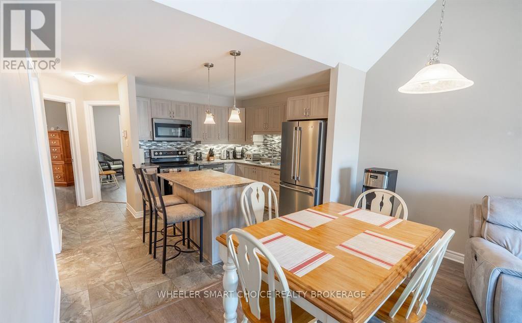 225 - 218 First Street E, Cornwall, Ontario  K6H 0G2 - Photo 6 - X12710390