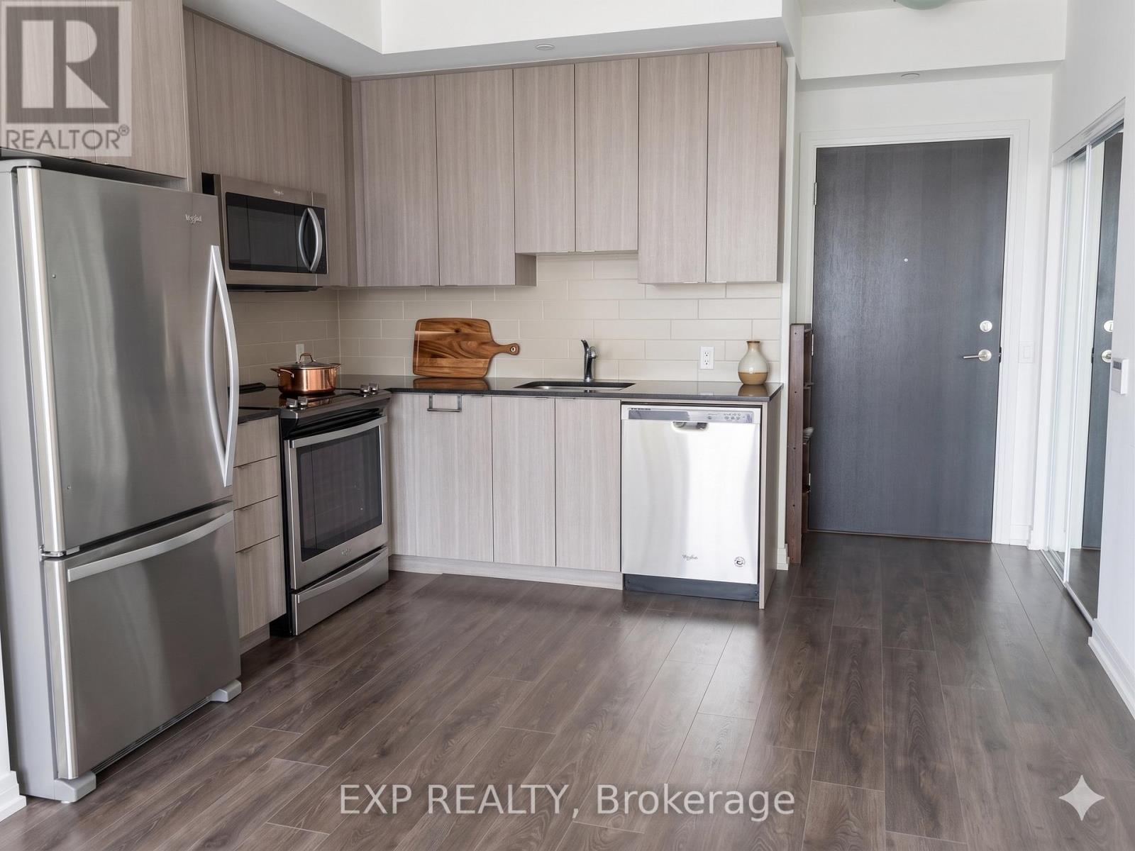 863 - 60 Ann O'reilly Road, Toronto, Ontario  M2J 0C8 - Photo 2 - C12999818