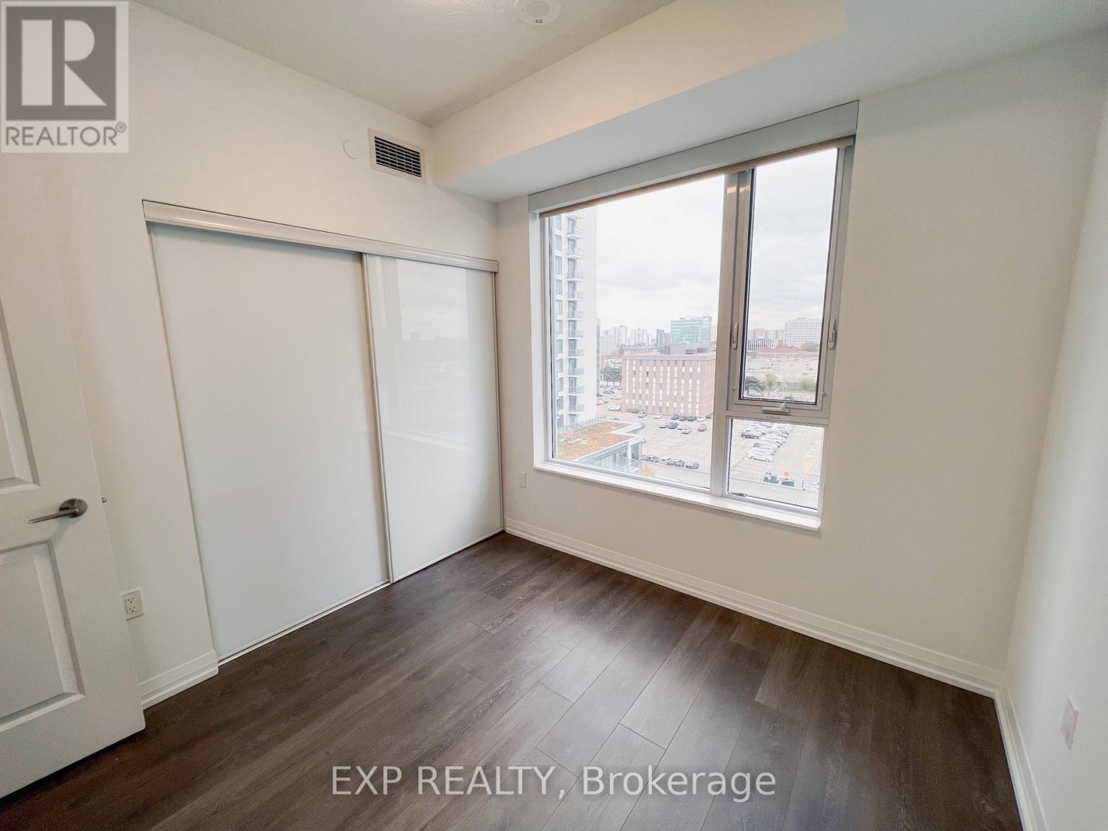 863 - 60 Ann O'reilly Road, Toronto, Ontario  M2J 0C8 - Photo 3 - C12999818