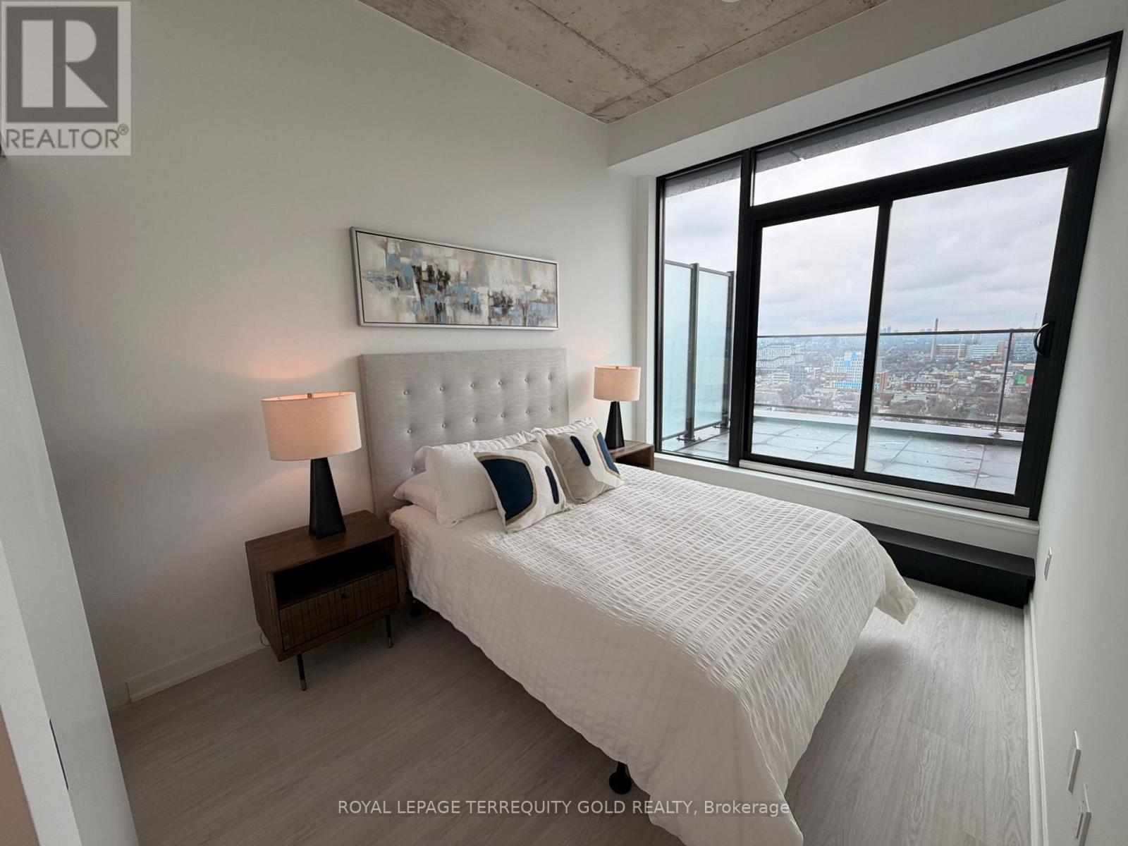 2003 - 195 Mccaul Street, Toronto, Ontario  M5T 0E5 - Photo 10 - C12999840