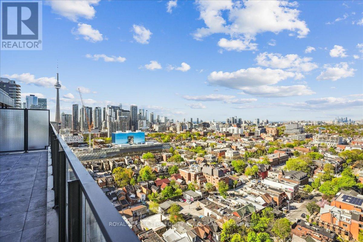 2003 - 195 Mccaul Street, Toronto, Ontario  M5T 0E5 - Photo 18 - C12999840