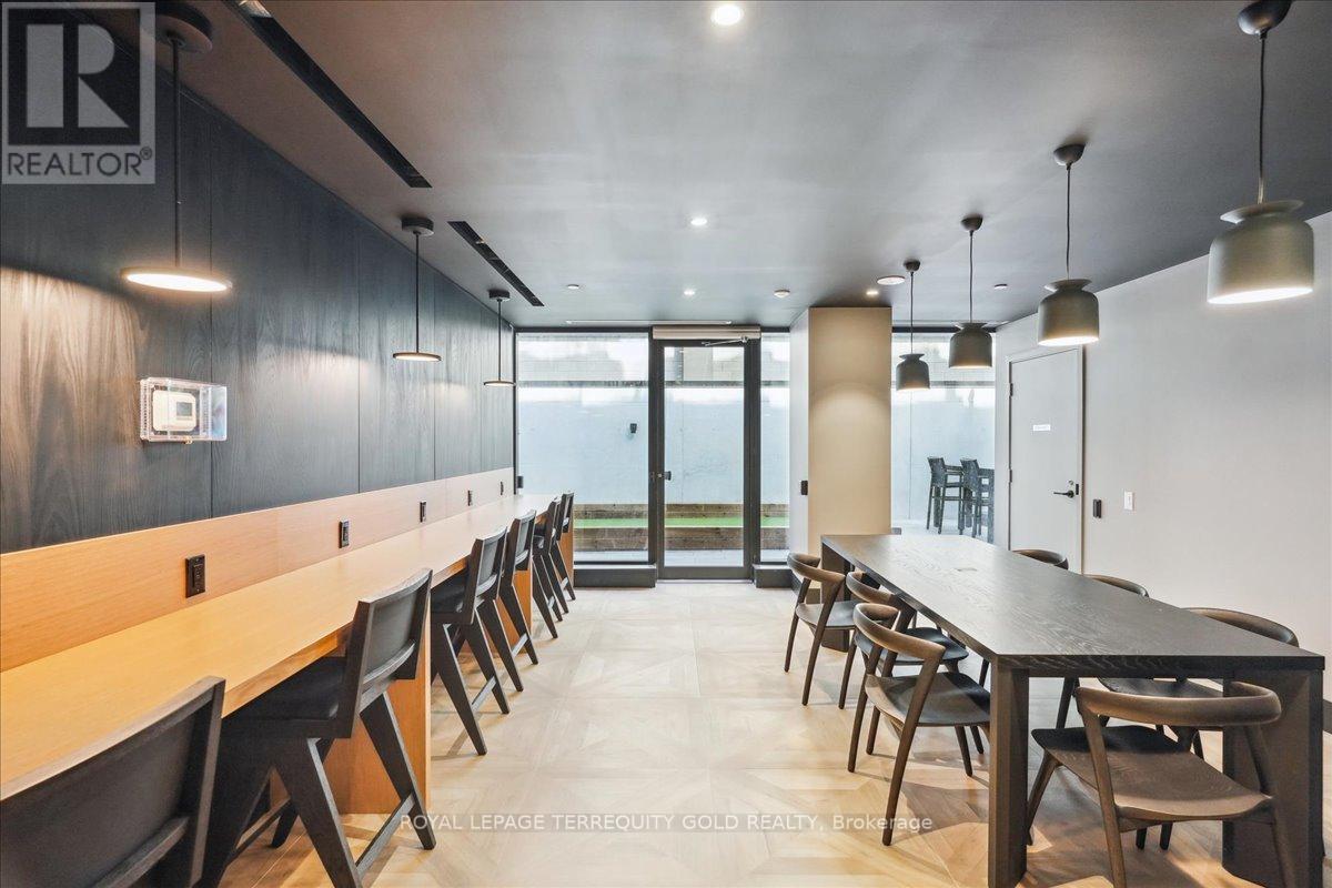 2003 - 195 Mccaul Street, Toronto, Ontario  M5T 0E5 - Photo 27 - C12999840