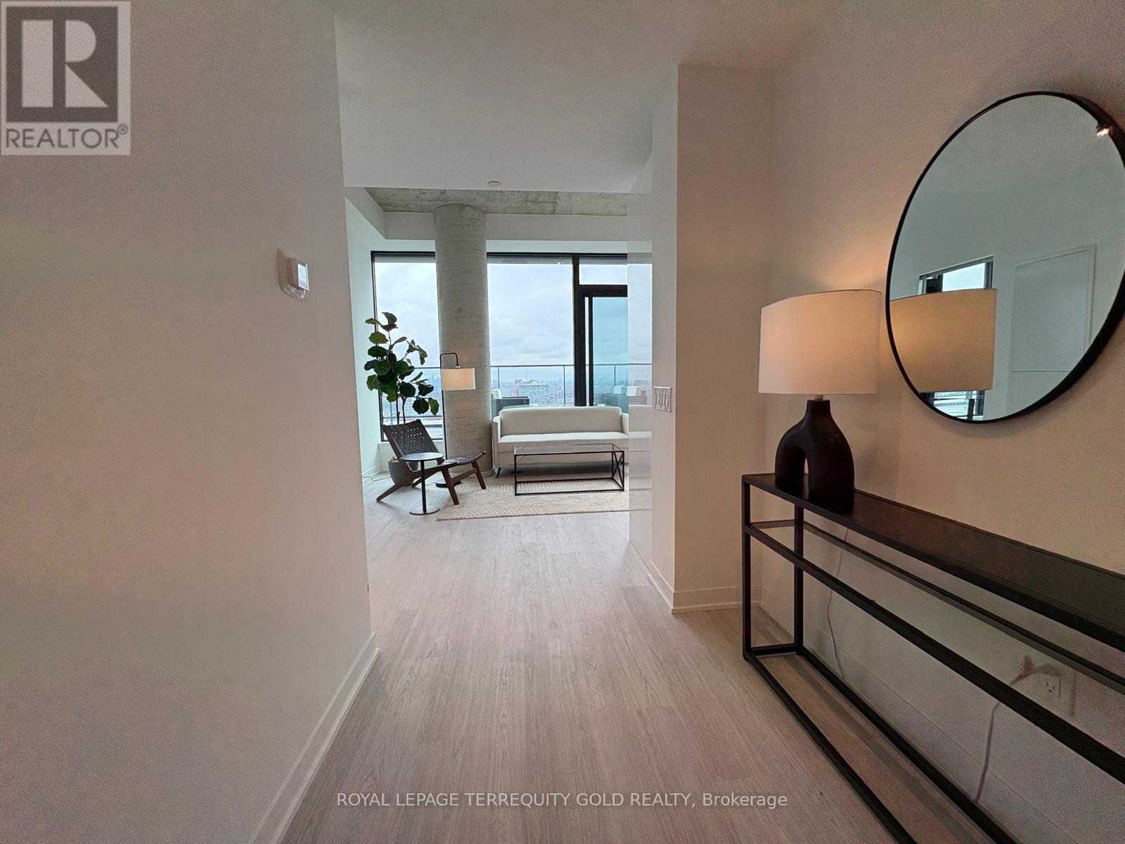 2003 - 195 Mccaul Street, Toronto, Ontario  M5T 0E5 - Photo 3 - C12999840