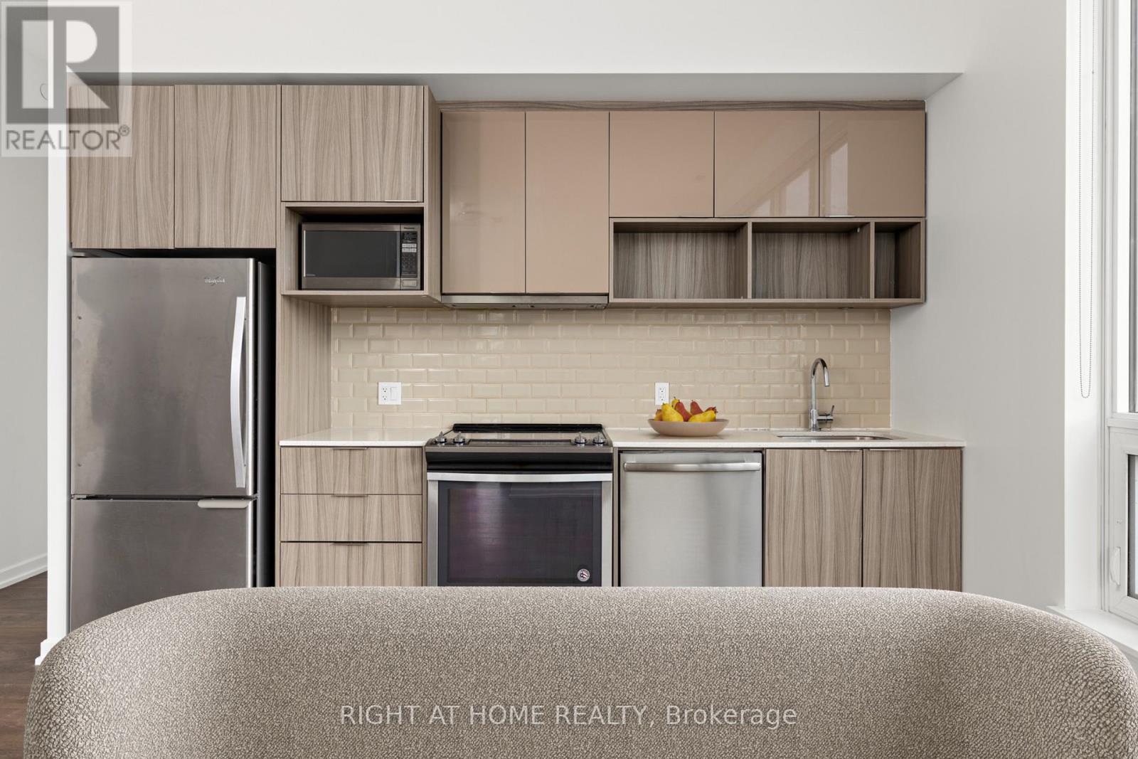 Unknown Address, ,    - Photo 5 - C12999922