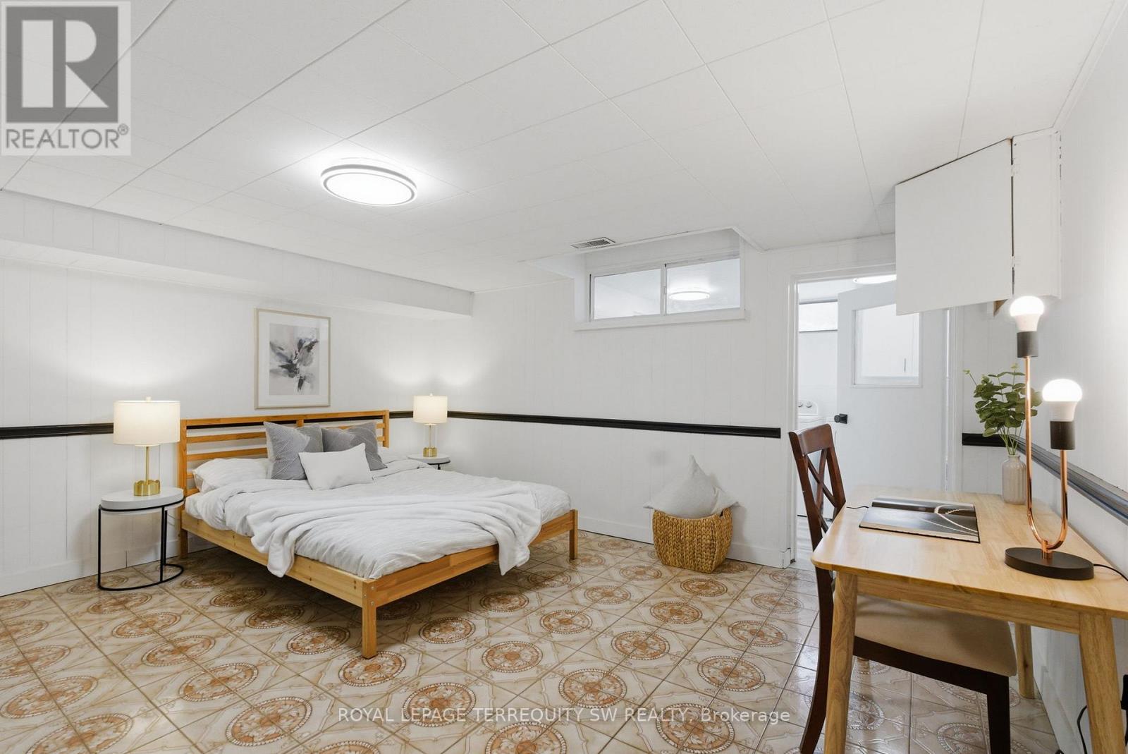 Bsmt - 497 Ossington Avenue, Toronto, Ontario  M6G 3T3 - Photo 11 - C12999942