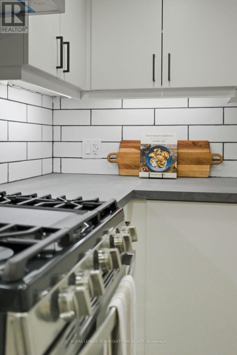 Bsmt - 497 Ossington Avenue, Toronto, Ontario  M6G 3T3 - Photo 23 - C12999942