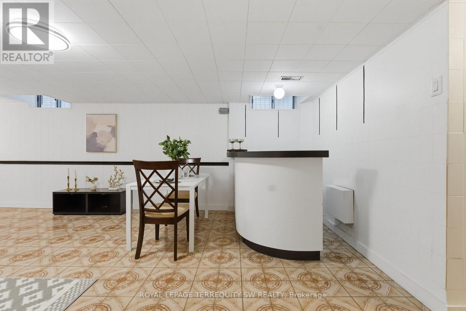 Bsmt - 497 Ossington Avenue, Toronto, Ontario  M6G 3T3 - Photo 6 - C12999942