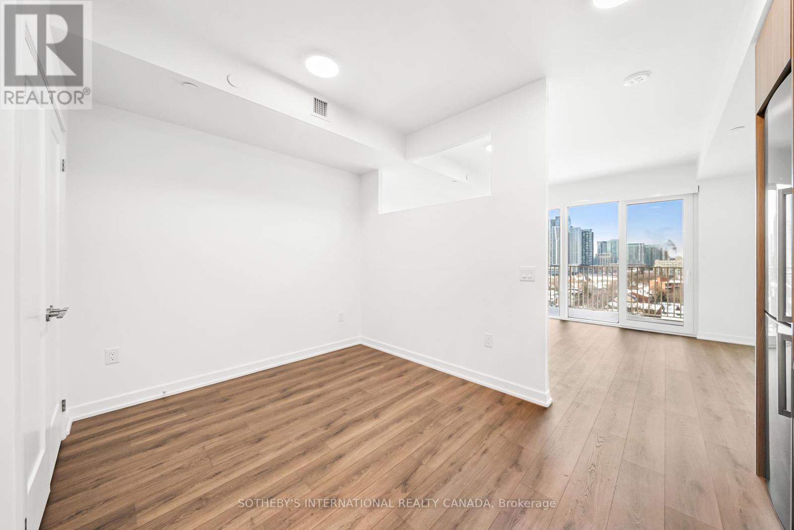 919 - 88 Bathurst Street, Toronto, Ontario  M5V 0W8 - Photo 4 - C12999954