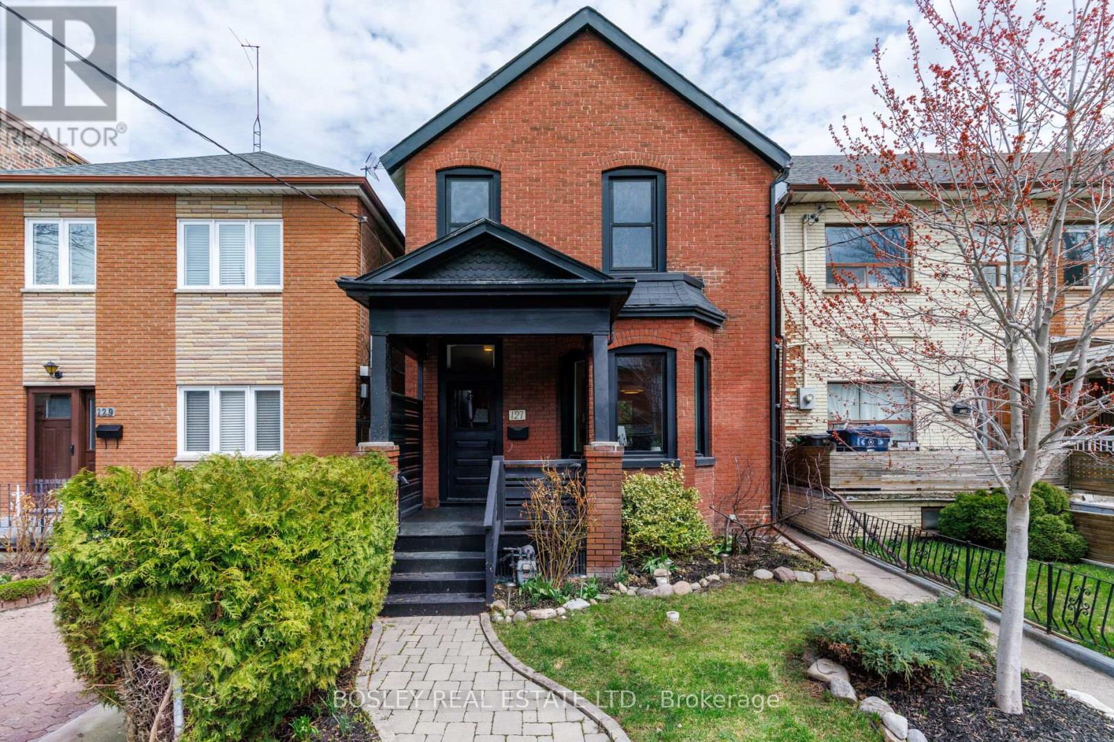 127 Lisgar Street, Toronto, Ontario  M6J 3G4 - Photo 2 - C12990272