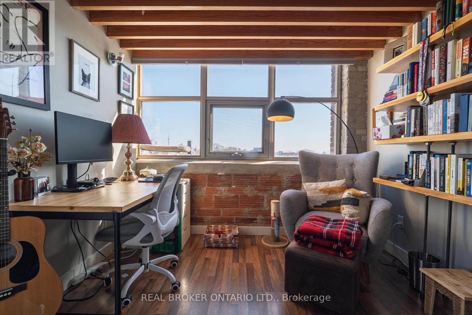 Ph3 - 2154 Dundas Street W, Toronto, Ontario  M6R 1X3 - Photo 25 - W12774010