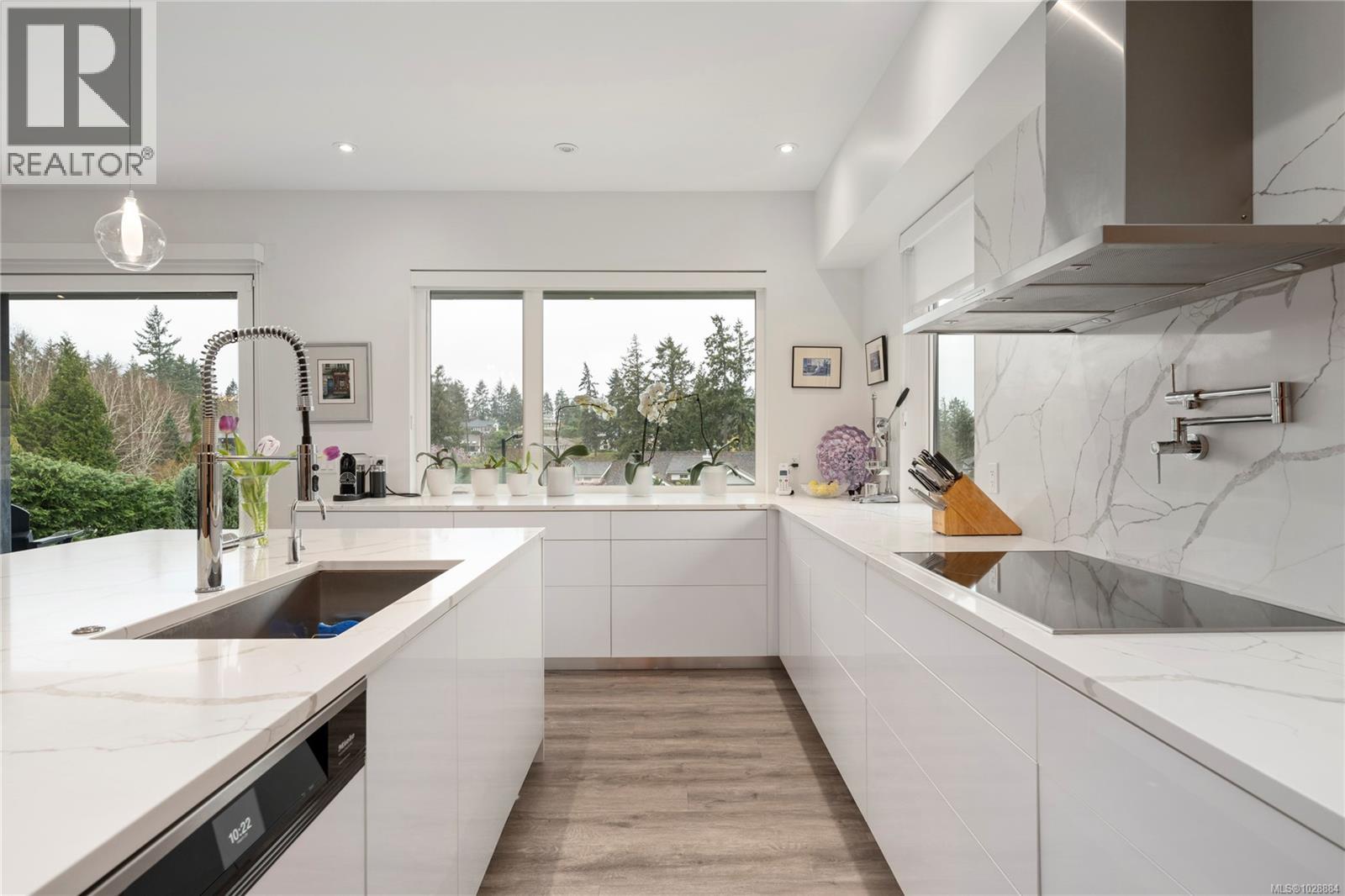 2441 Ainsley Pl, Nanoose Bay, British Columbia V9P 9G9 - Photo 12 - 1028884