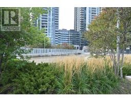 728 - 20 MEADOWGLEN PLACE, Toronto, Ontario