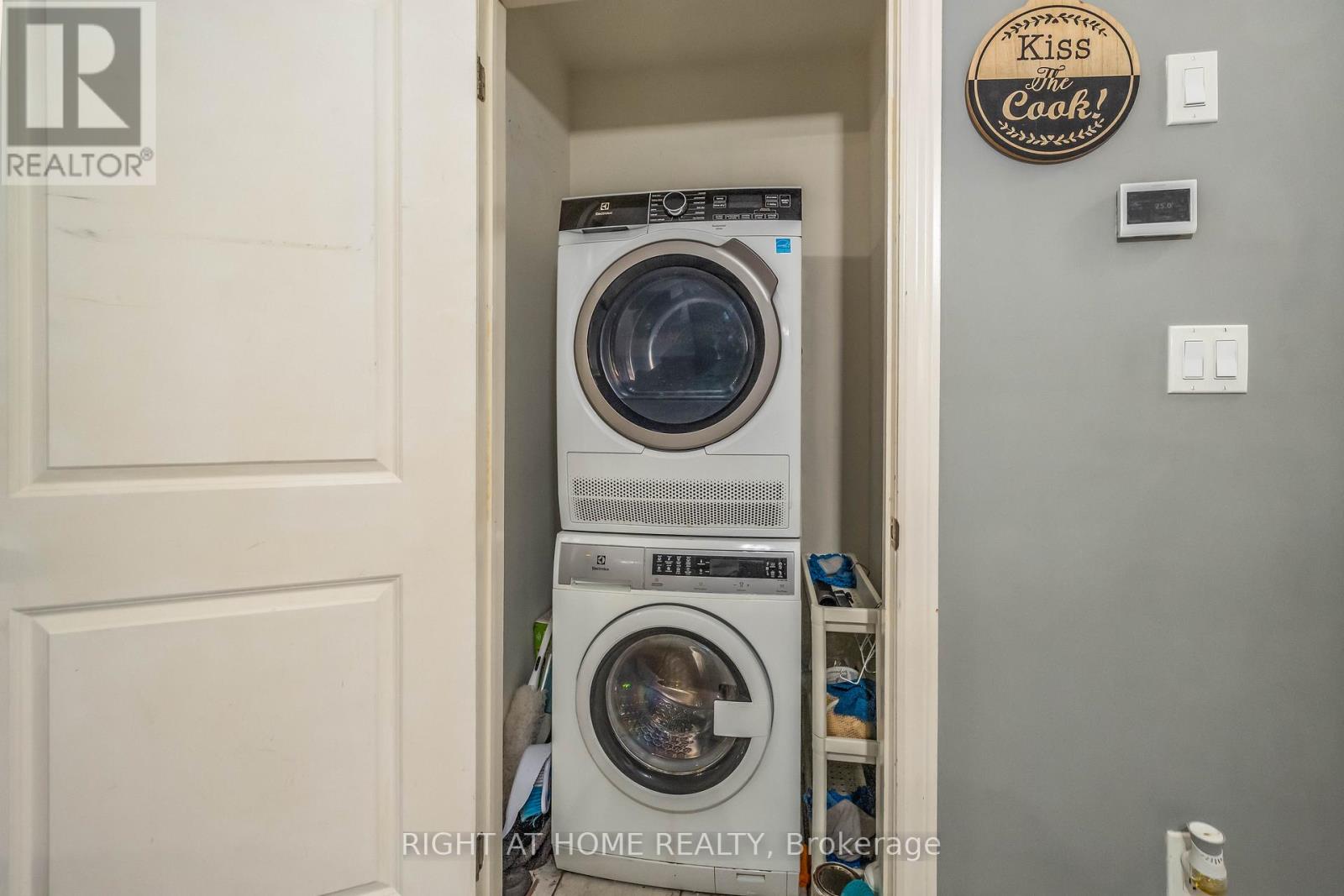 2560 Ladyfern Crossing, Pickering, Ontario  L1X 0E6 - Photo 22 - E12999882