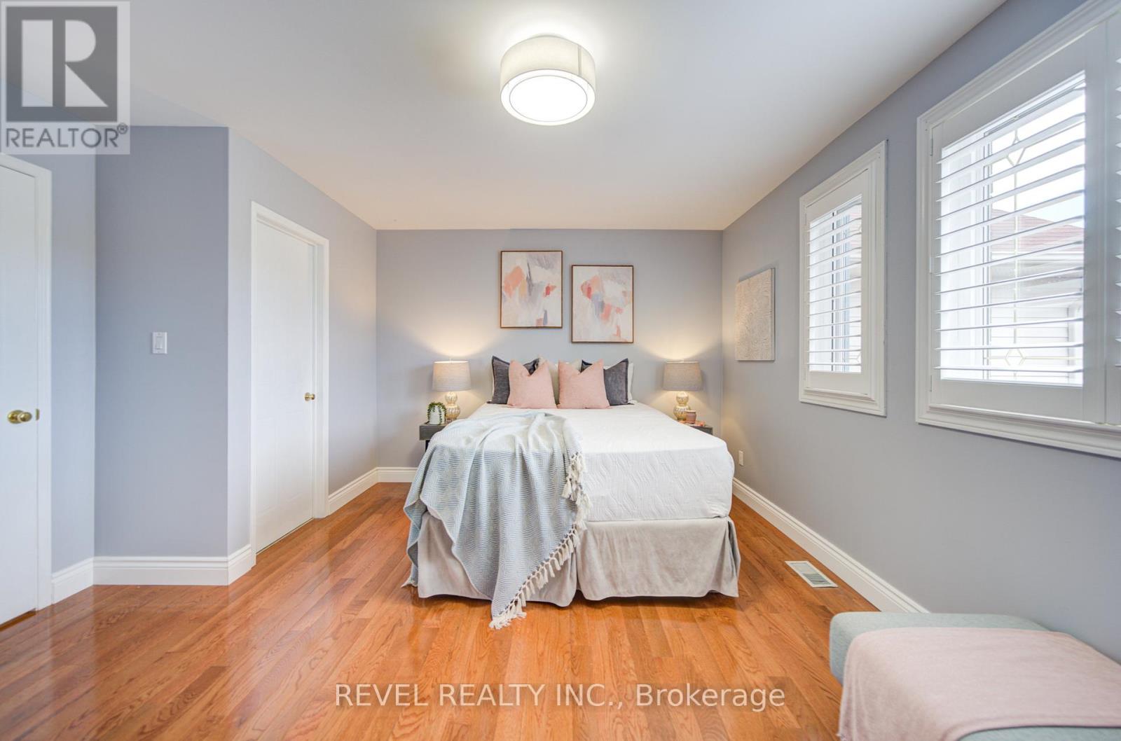 2255 Wildwood Crescent, Pickering, Ontario  L1X 2R7 - Photo 15 - E12999892