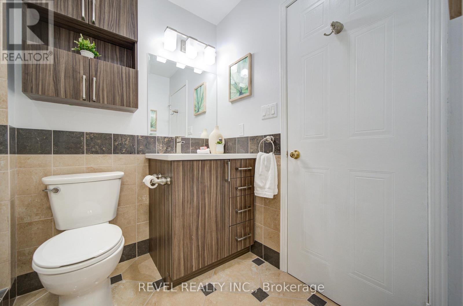 2255 Wildwood Crescent, Pickering, Ontario  L1X 2R7 - Photo 18 - E12999892