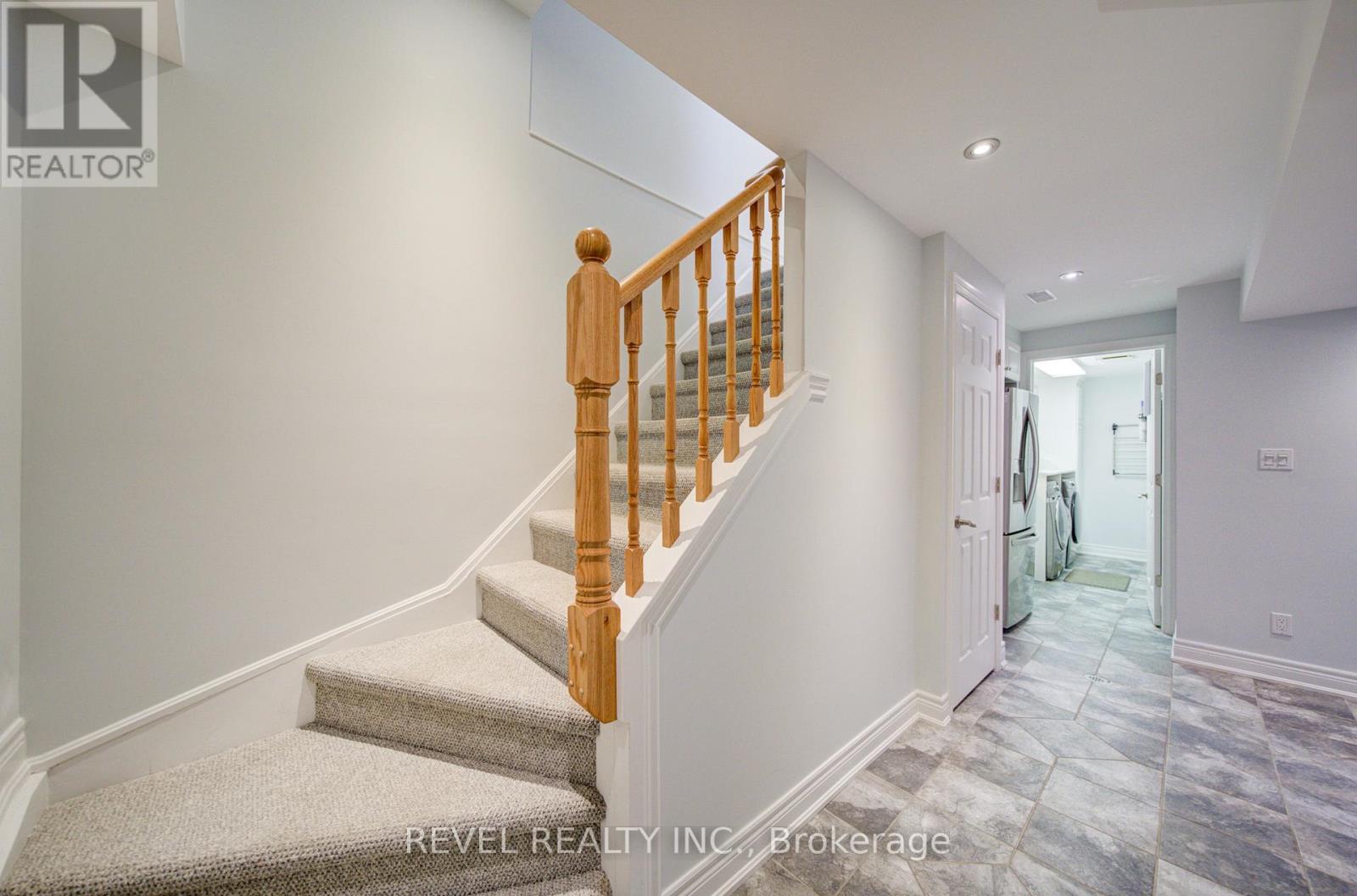 2255 Wildwood Crescent, Pickering, Ontario  L1X 2R7 - Photo 24 - E12999892