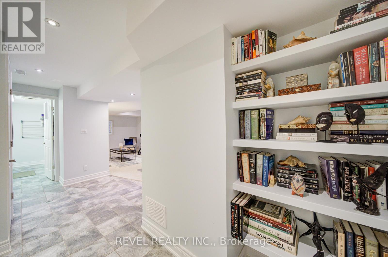 2255 Wildwood Crescent, Pickering, Ontario  L1X 2R7 - Photo 29 - E12999892