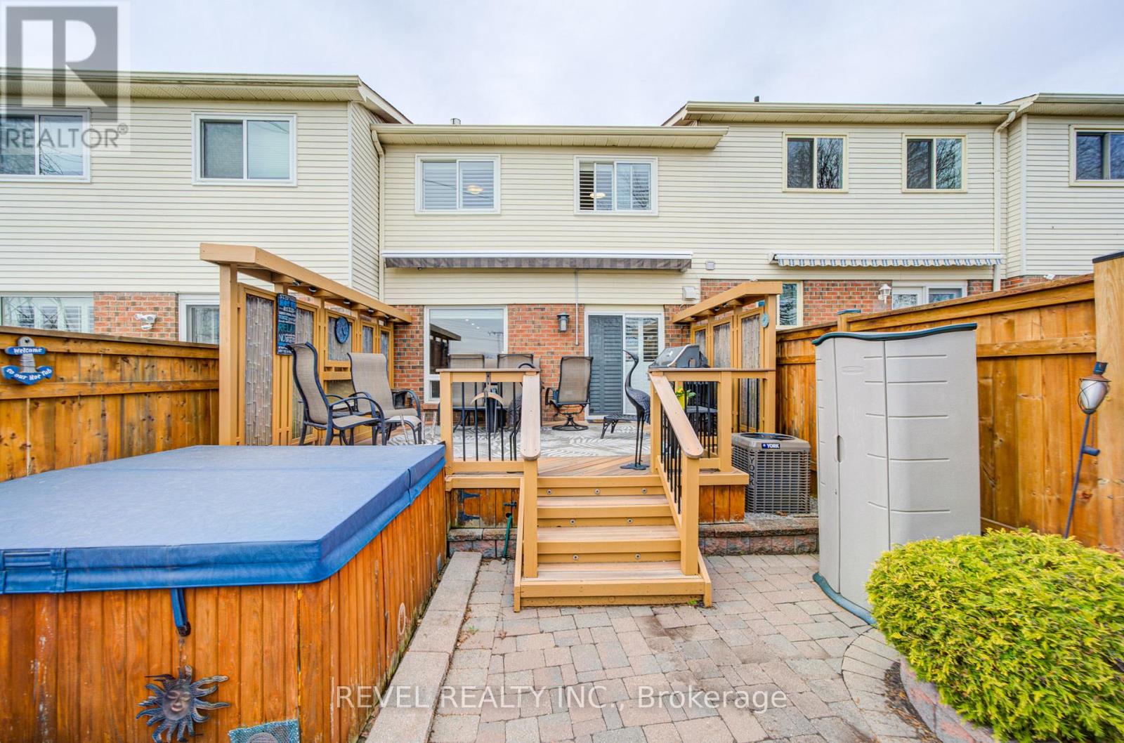 2255 Wildwood Crescent, Pickering, Ontario  L1X 2R7 - Photo 32 - E12999892