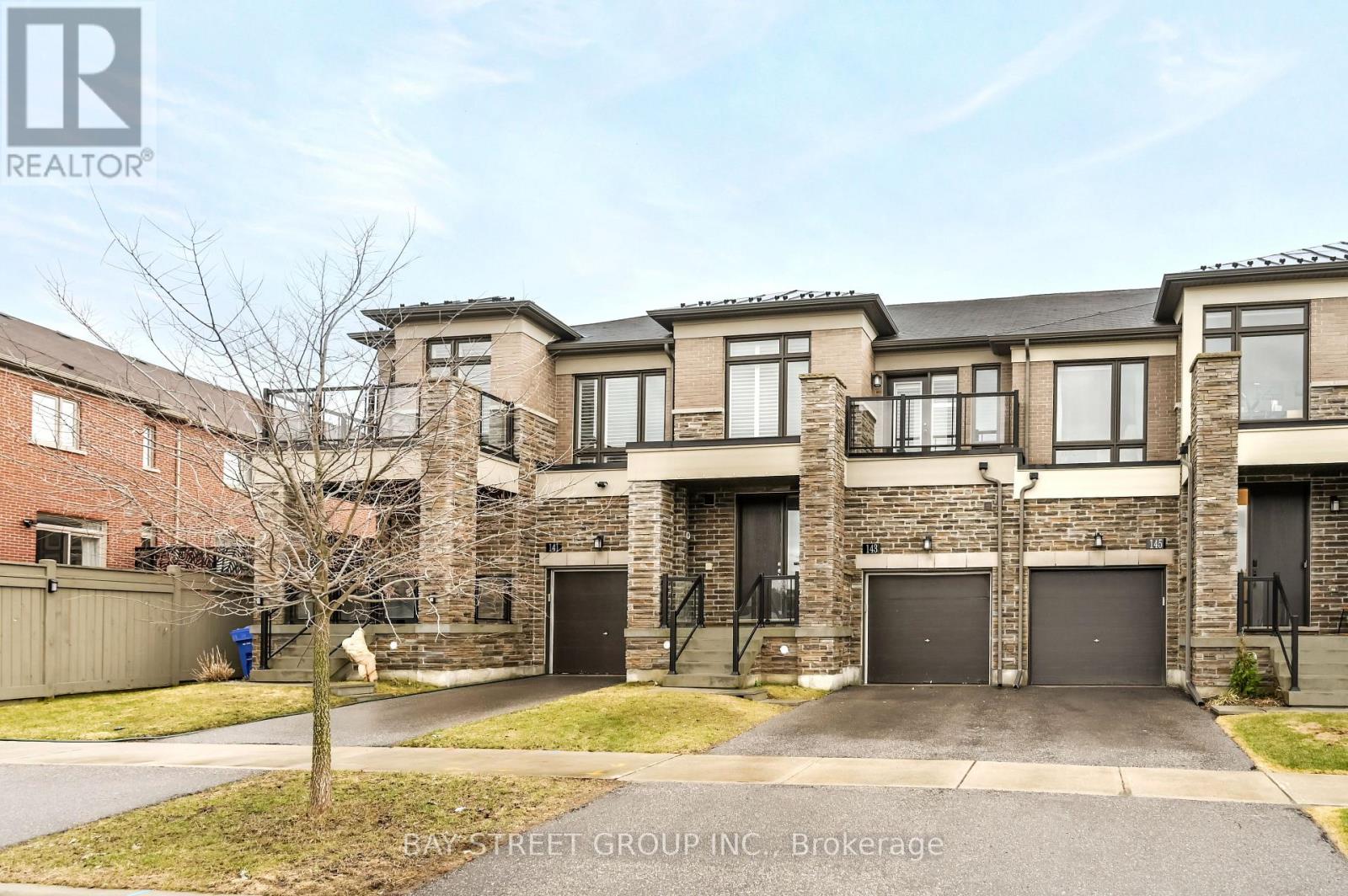 143 BADGEROW WAY, Aurora, Ontario