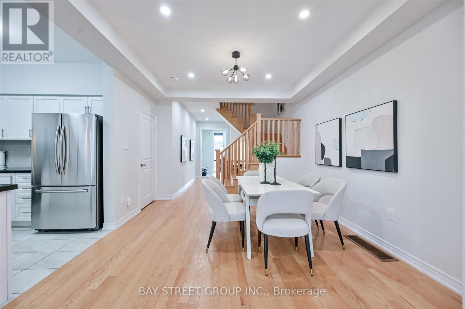 143 Badgerow Way, Aurora, Ontario  L4G 0Z5 - Photo 7 - N12999848