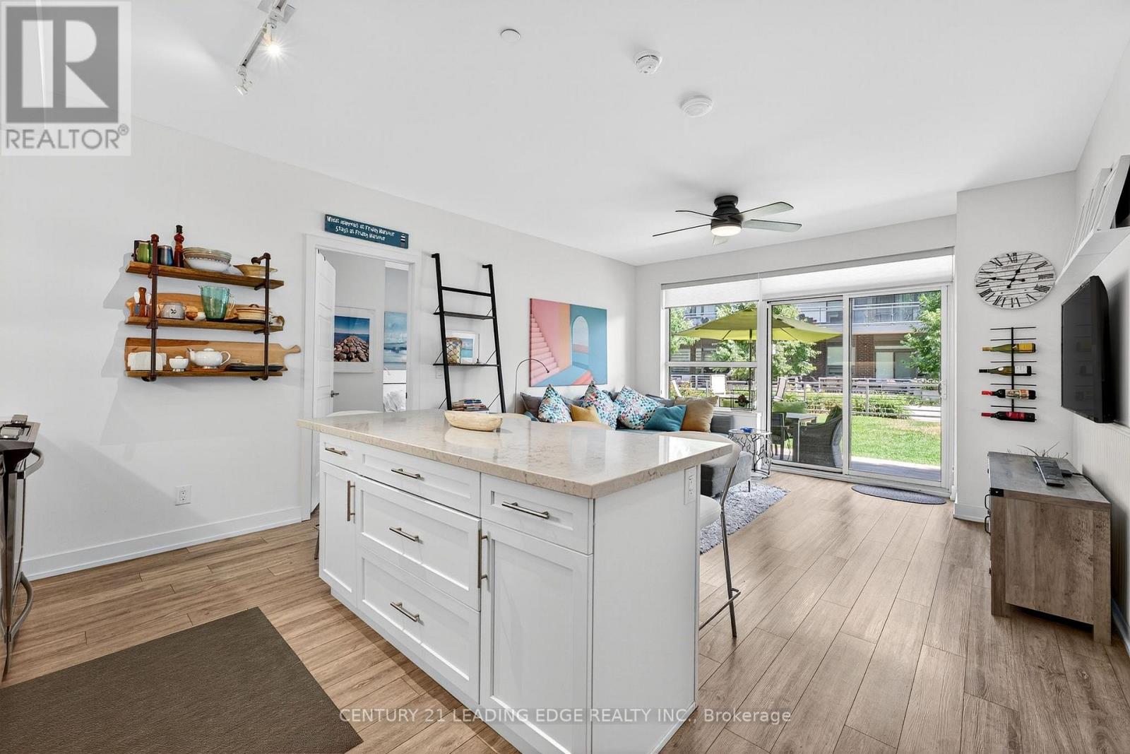 D120 - 333 Sea Ray Avenue, Innisfil, Ontario L9S 0M3 - Photo 3 - N12999868