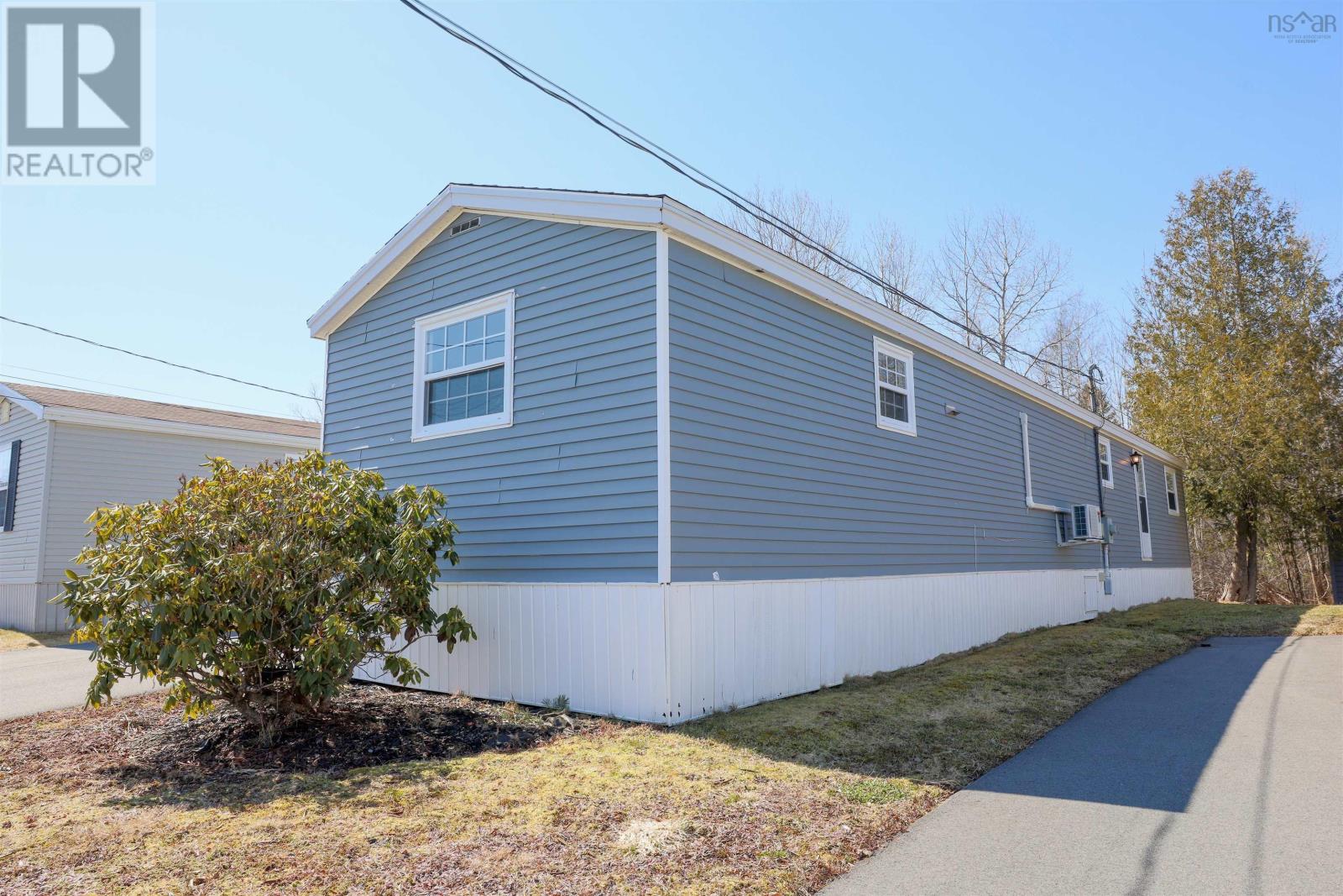 6 Apple Street, dartmouth, Nova Scotia