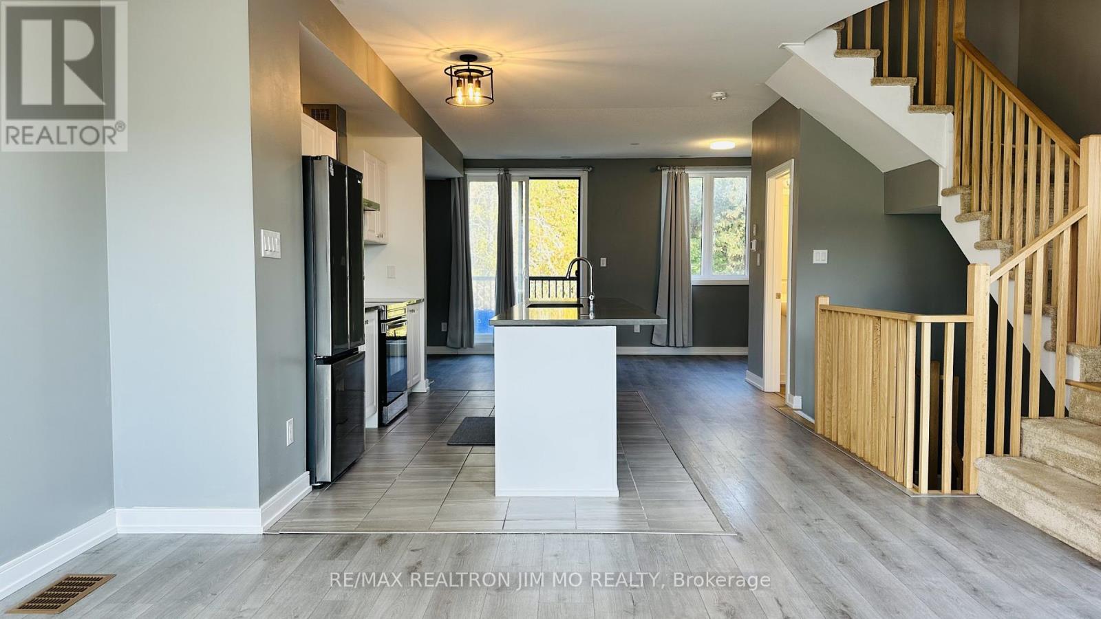 114 Blue Forest Crescent, Barrie, Ontario  L9J 0N7 - Photo 23 - S12999852