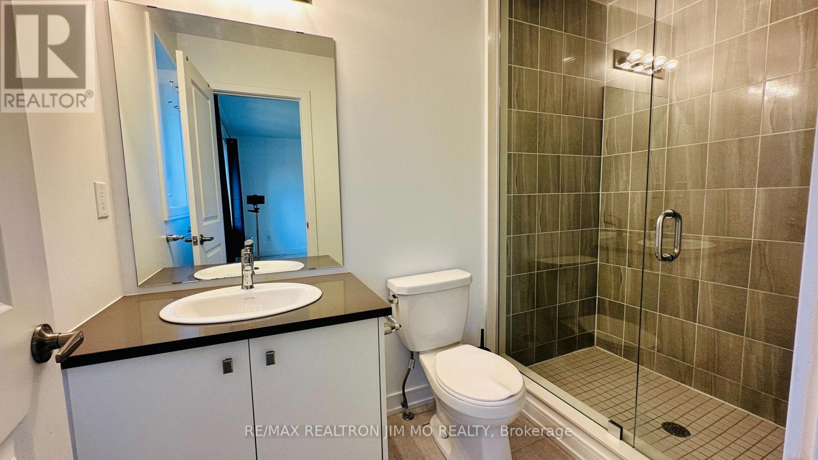 114 Blue Forest Crescent, Barrie, Ontario  L9J 0N7 - Photo 27 - S12999852