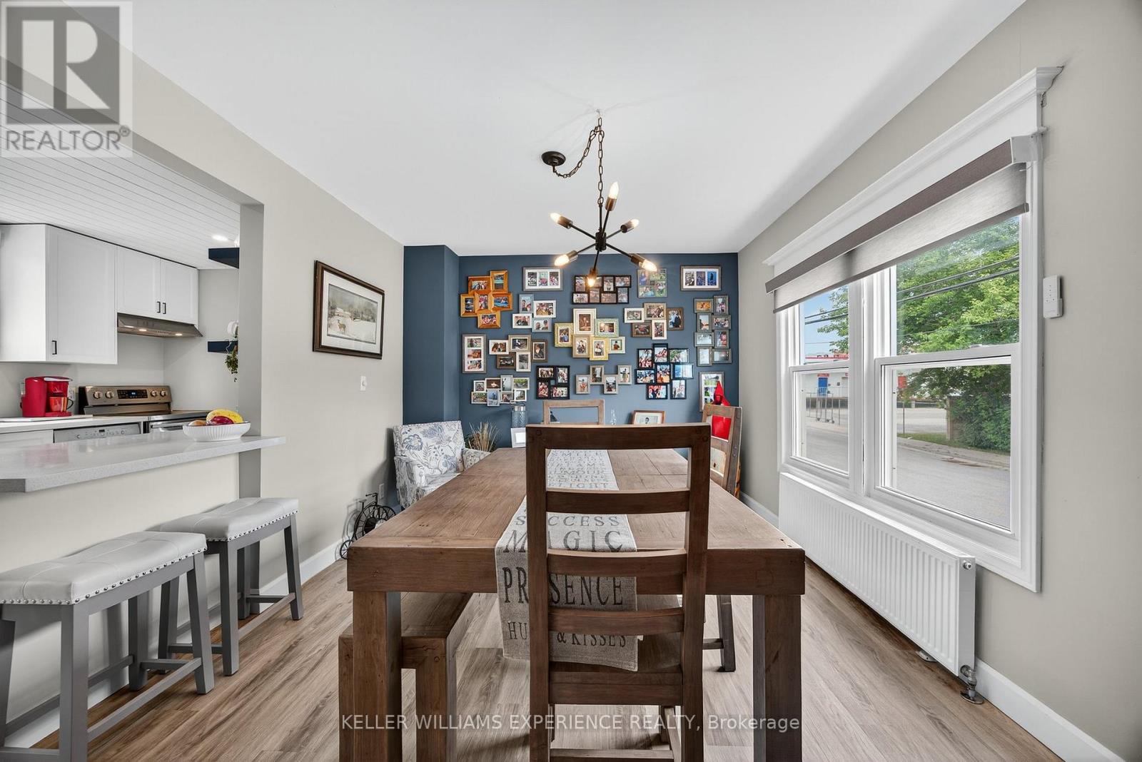 120 Dunlop Street, Orillia, Ontario  L3V 5P4 - Photo 14 - S12999916