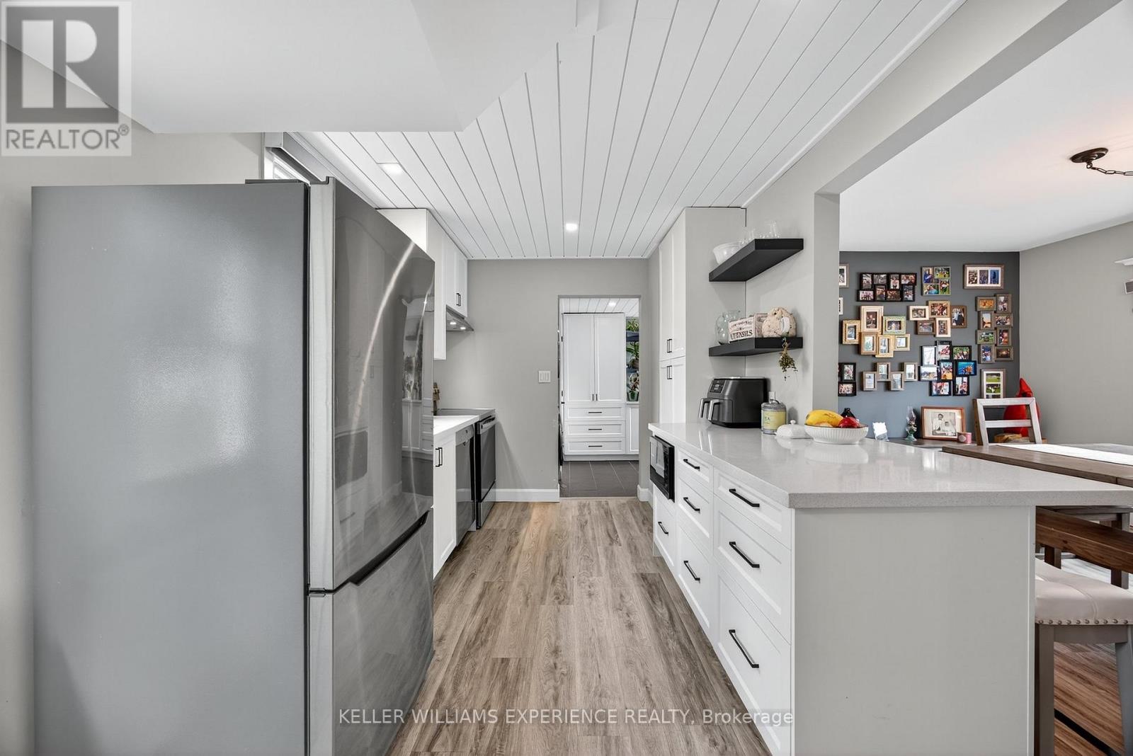 120 Dunlop Street, Orillia, Ontario  L3V 5P4 - Photo 18 - S12999916